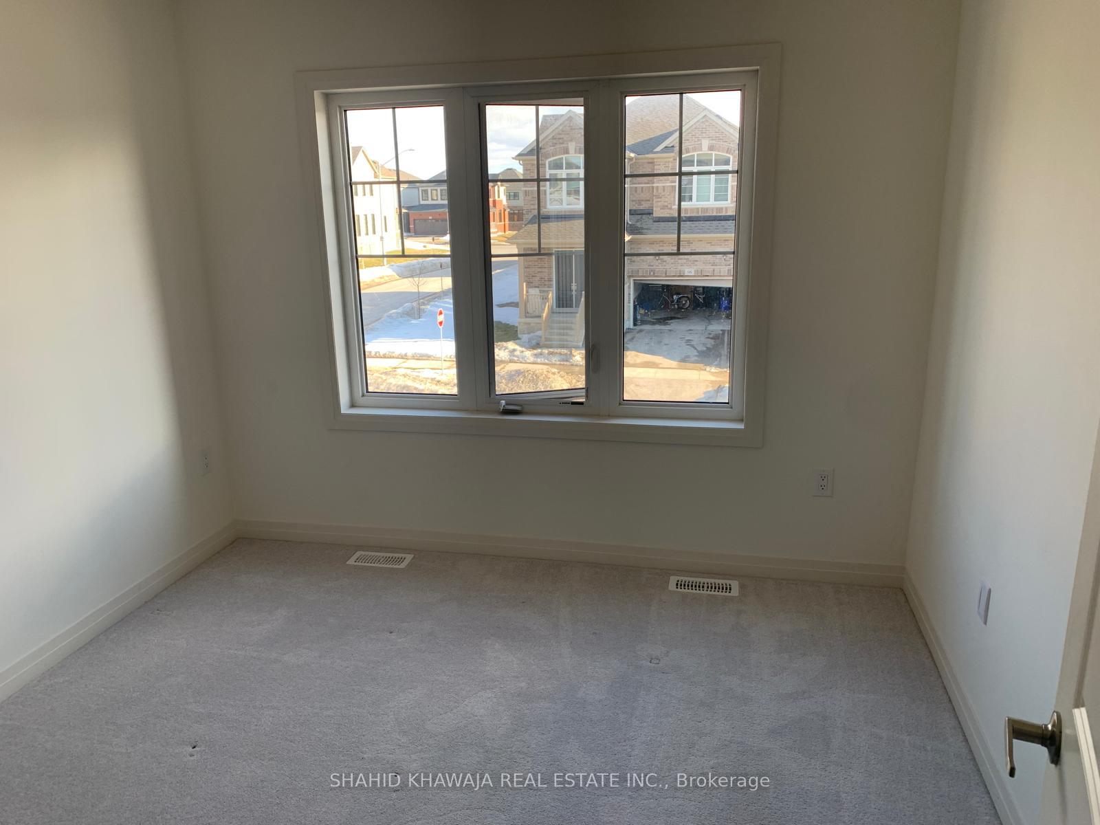 Photo 13 of 97 Shepherd Drive, Barrie, Rural Barrie Southeast — HOMEH