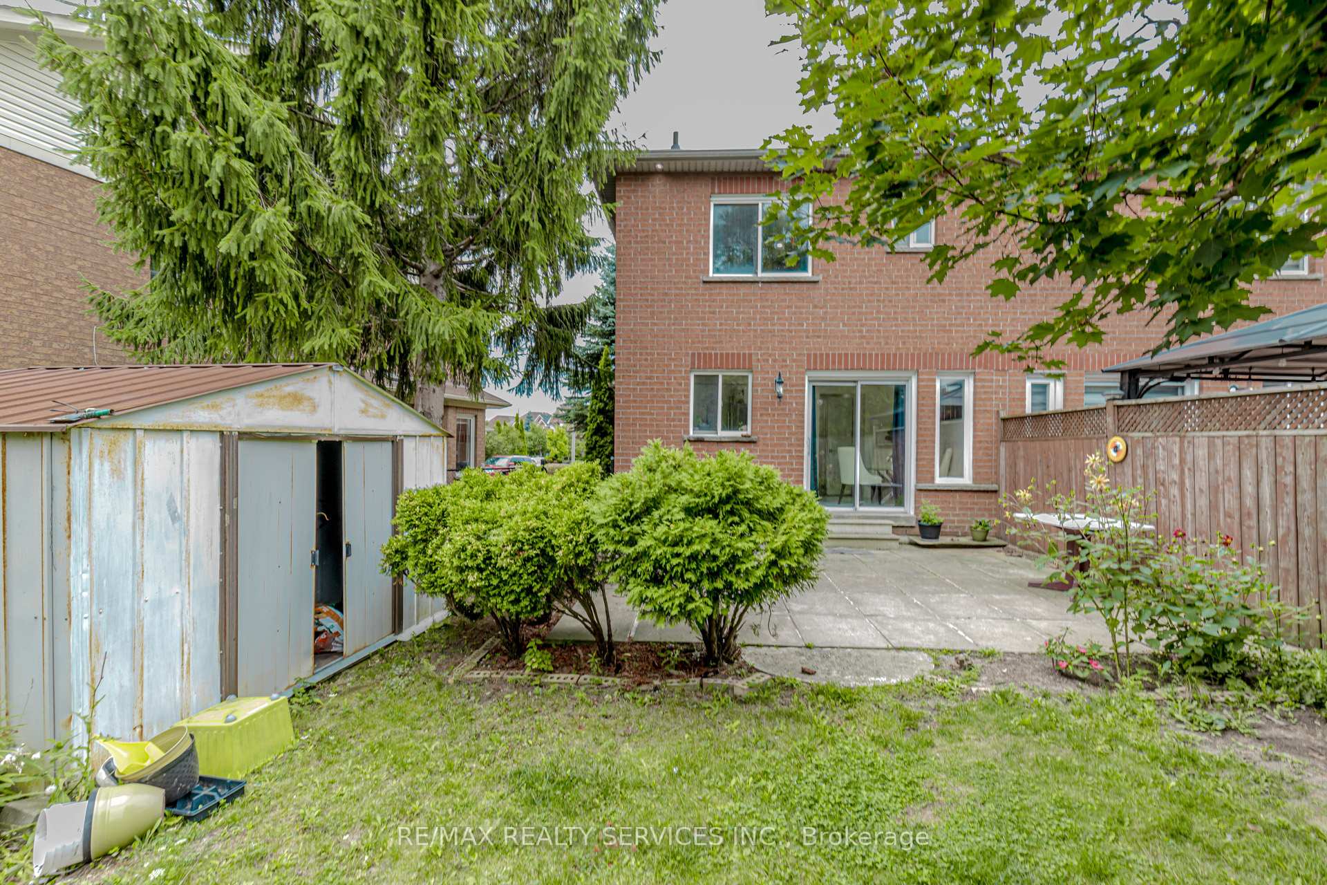 Photo 44 of 32 Pressed Brick Drive, Brampton, Brampton North — HOMEH