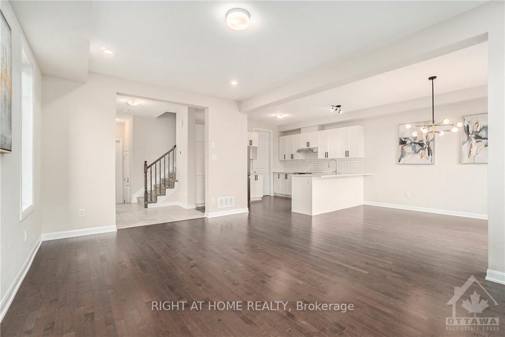 Photo 18 of 10 Fossa Terrace, Ottawa, Barrhaven - Half Moon Bay — HOMEH
