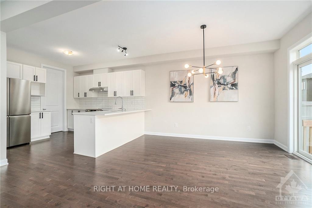 Photo 19 of 10 Fossa Terrace, Ottawa, Barrhaven - Half Moon Bay — HOMEH
