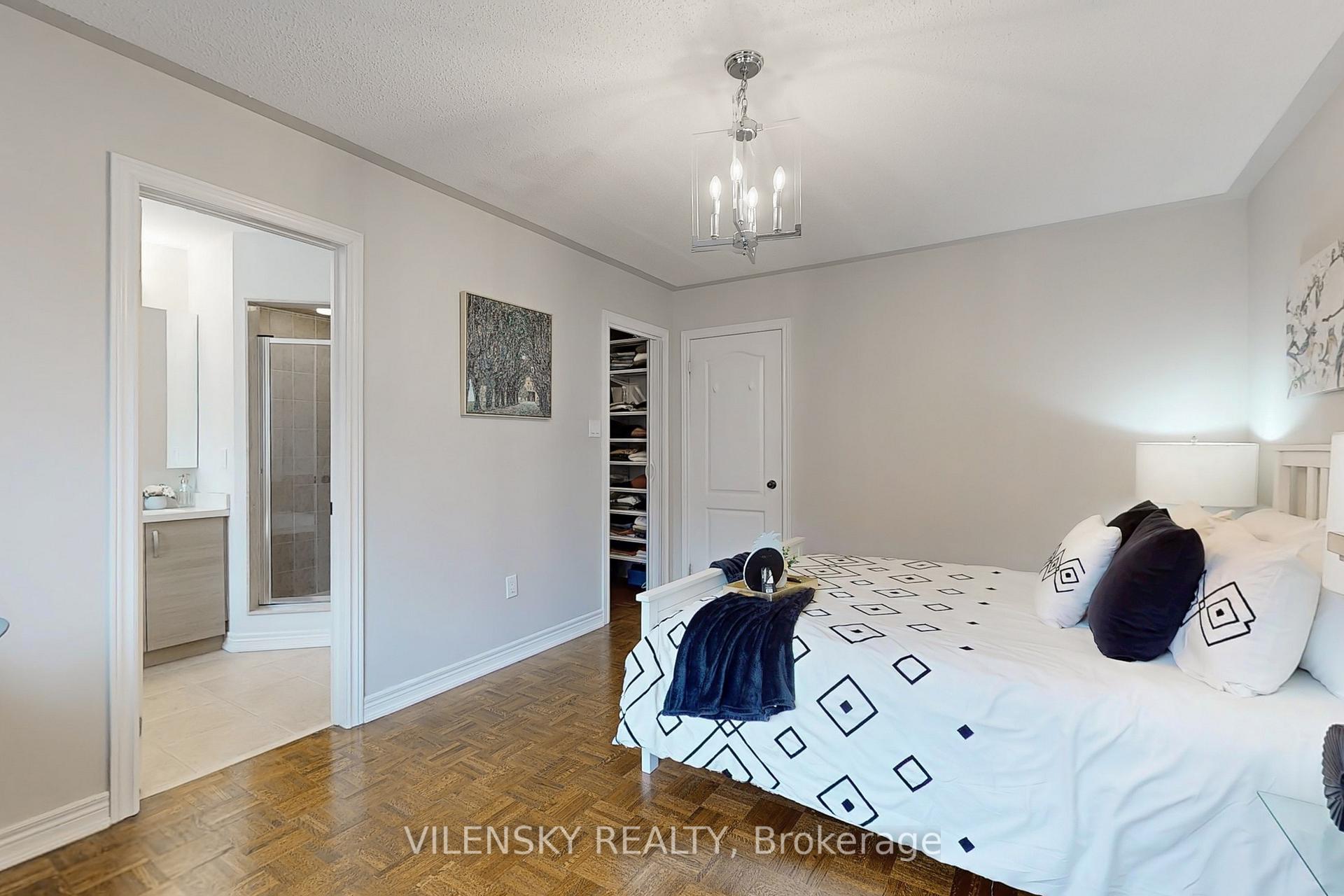 Photo 19 of 46 Gauguin Avenue, Vaughan, Patterson — HOMEH