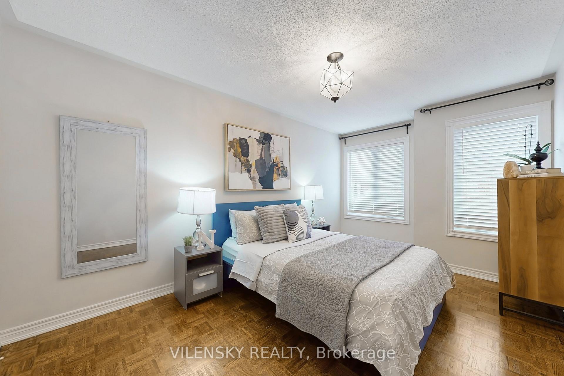 Photo 22 of 46 Gauguin Avenue, Vaughan, Patterson — HOMEH