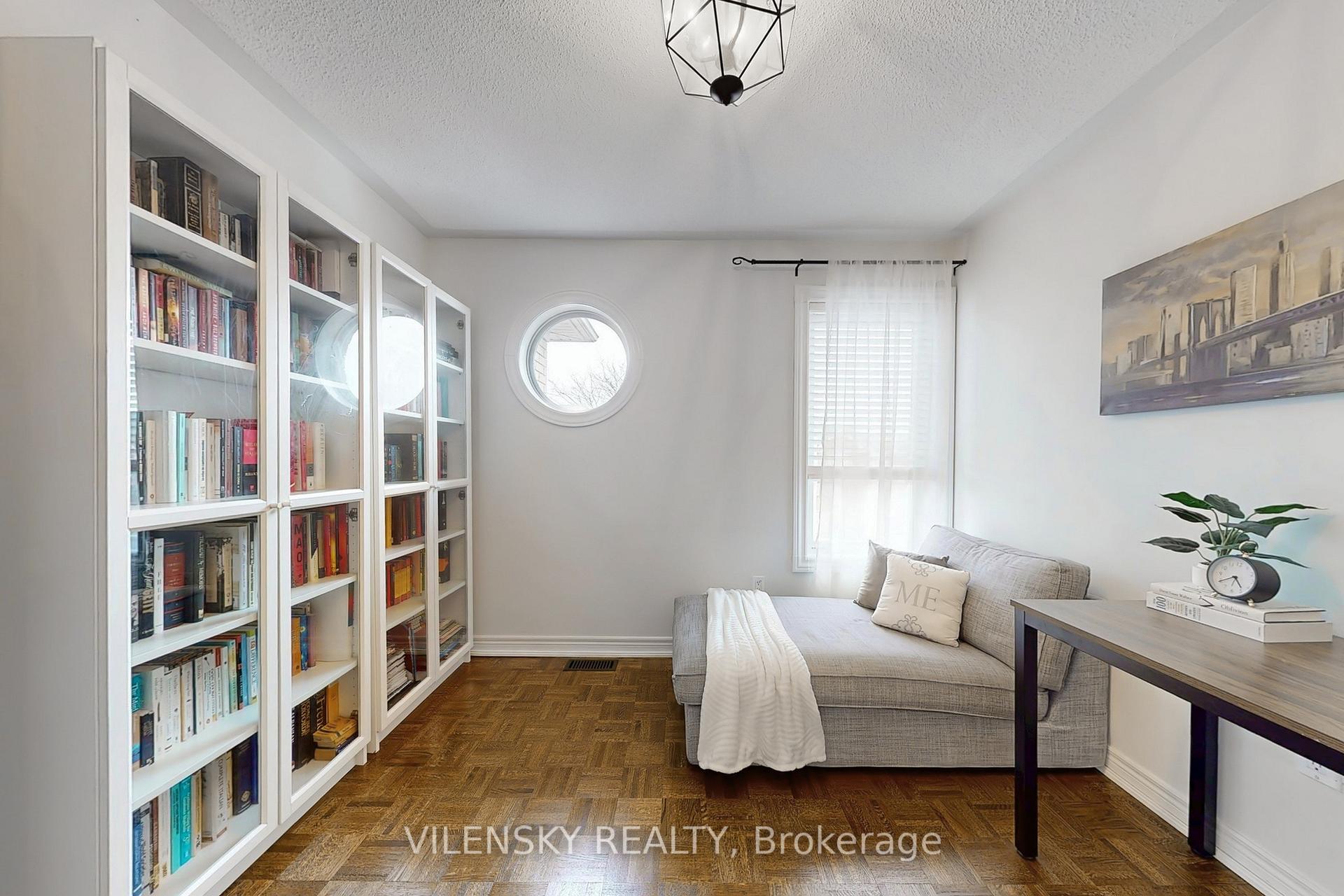 Photo 26 of 46 Gauguin Avenue, Vaughan, Patterson — HOMEH
