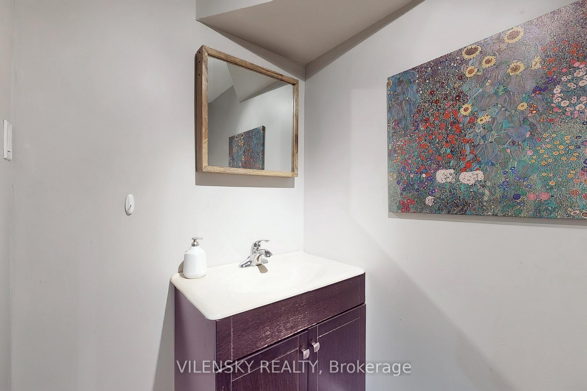Photo 29 of 46 Gauguin Avenue, Vaughan, Patterson — HOMEH