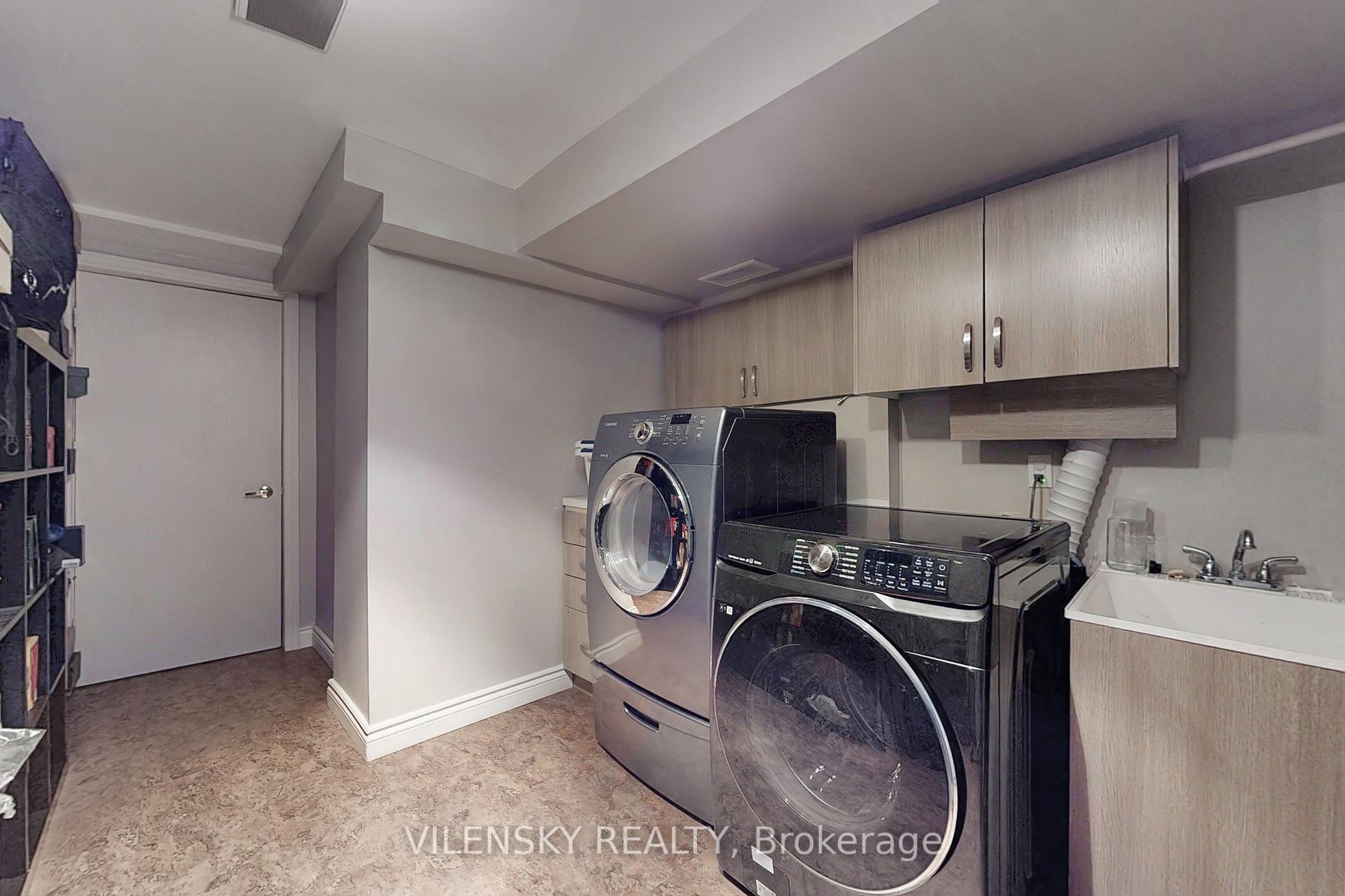 Photo 30 of 46 Gauguin Avenue, Vaughan, Patterson — HOMEH