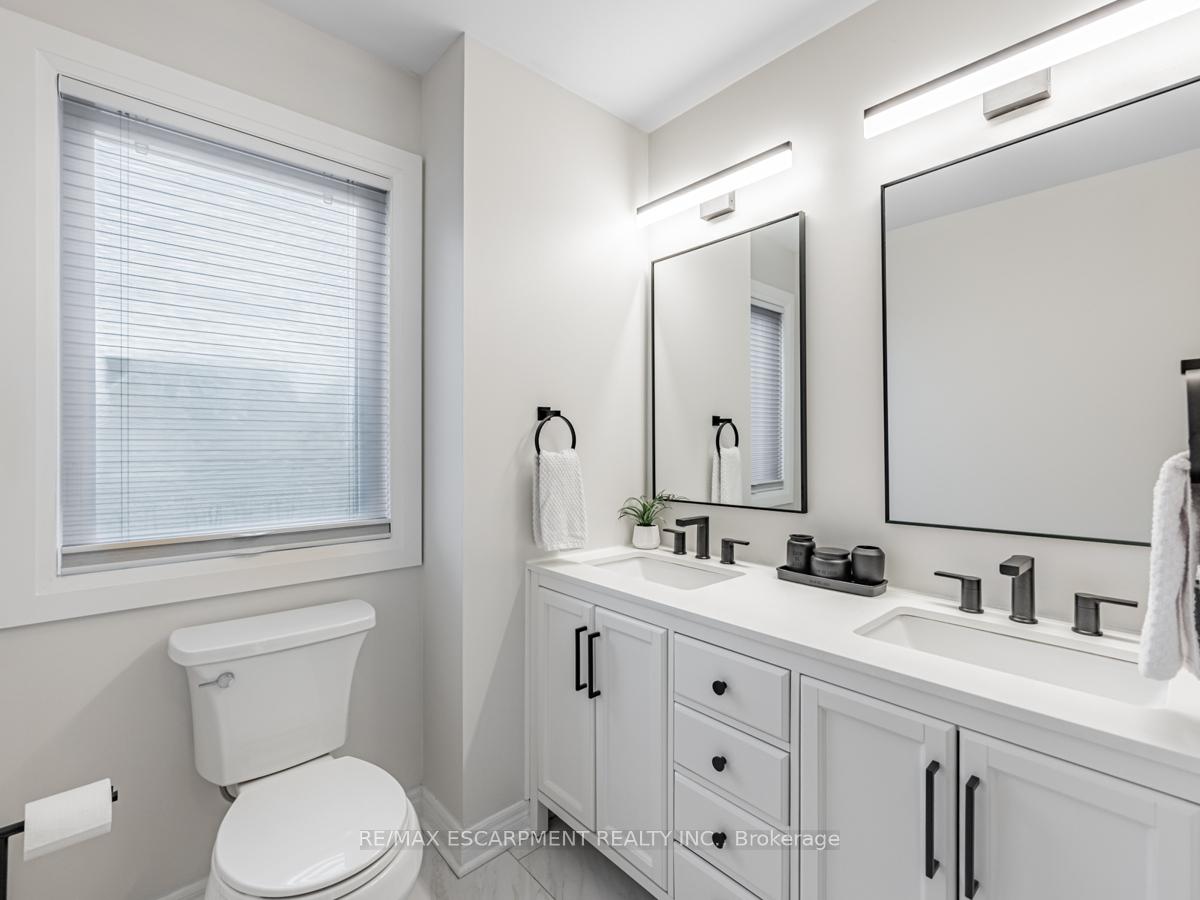 Photo 24 of 4834 Columbus Drive, Burlington, Alton — HOMEH
