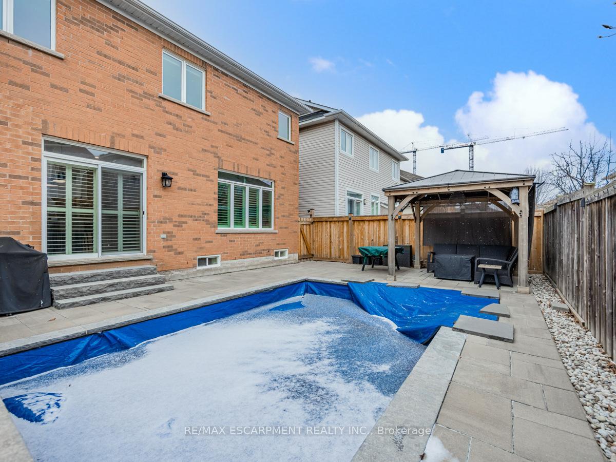 Photo 36 of 4834 Columbus Drive, Burlington, Alton — HOMEH