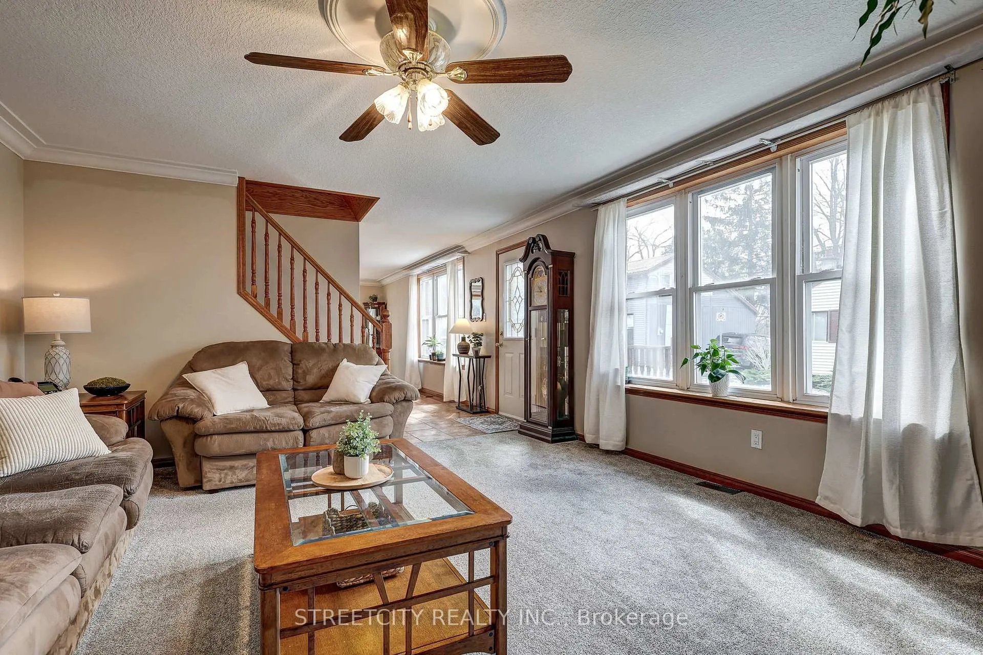Photo 11 of 22 Walnut Street, St. Thomas — HOMEH