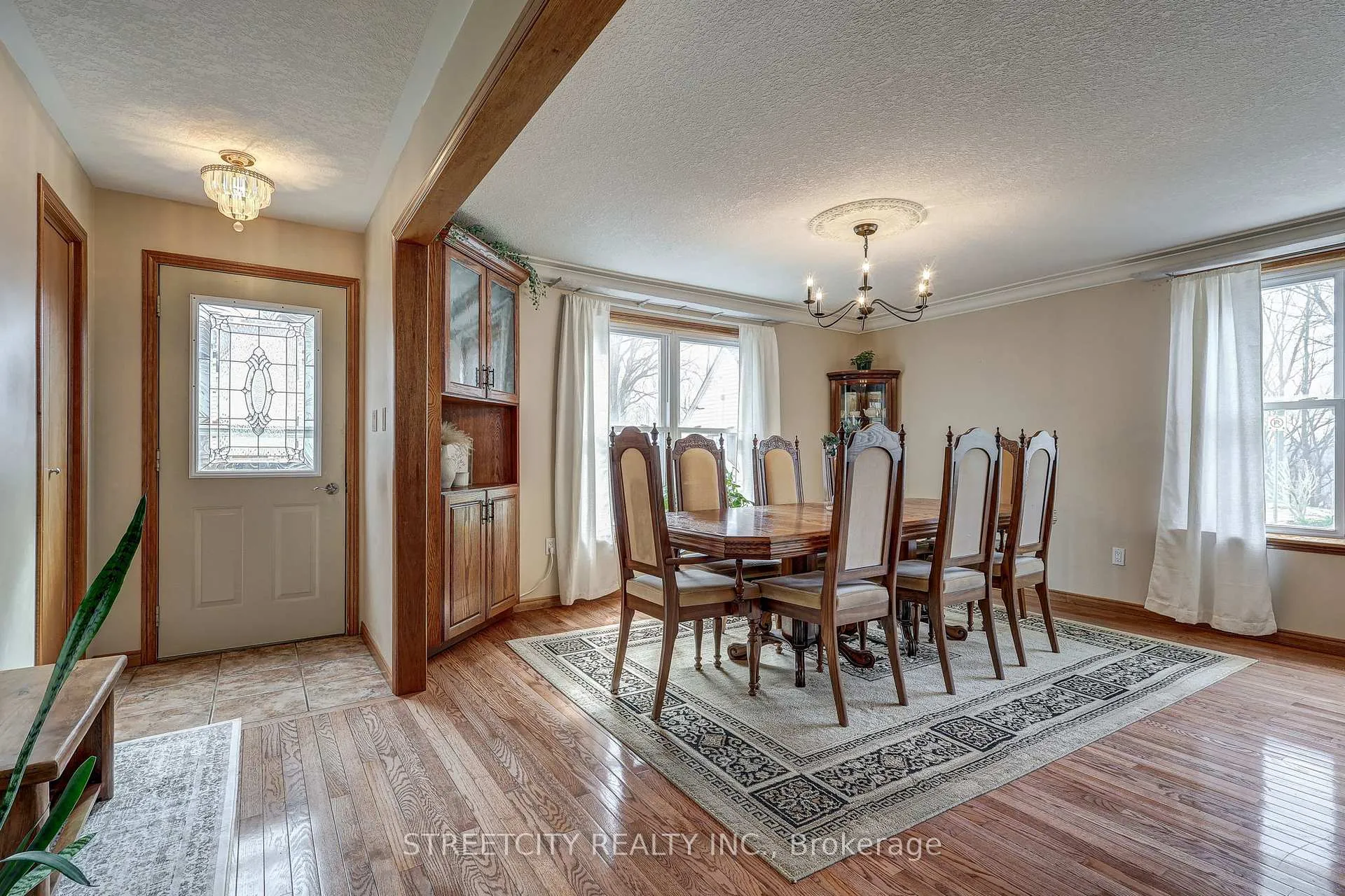 Photo 15 of 22 Walnut Street, St. Thomas — HOMEH