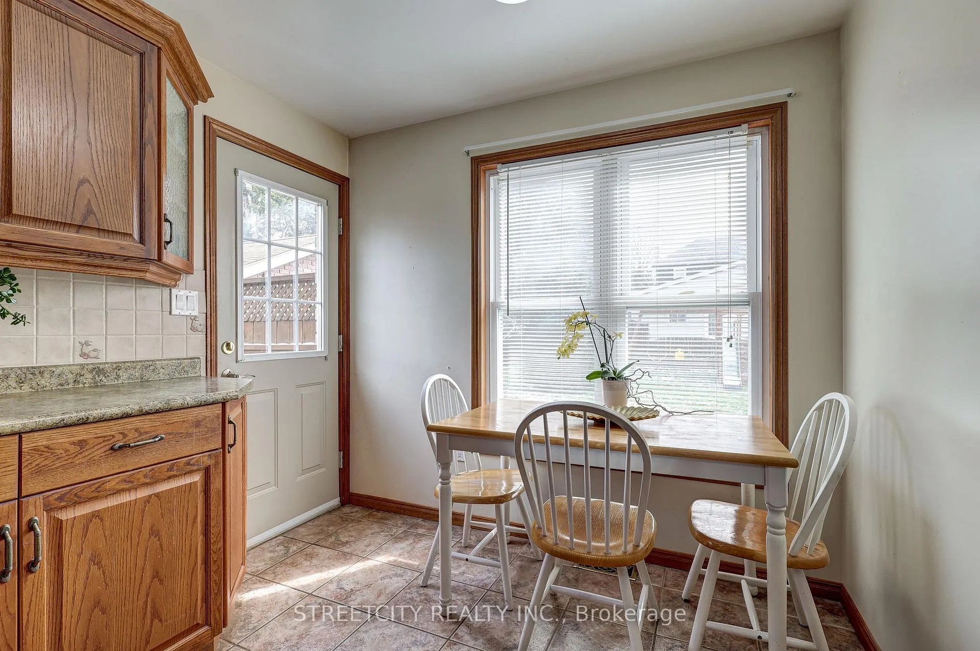Photo 20 of 22 Walnut Street, St. Thomas — HOMEH