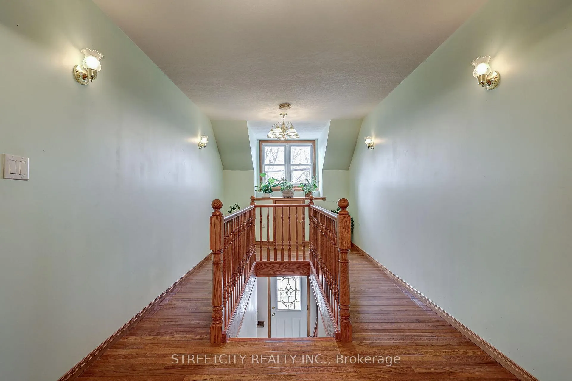 Photo 27 of 22 Walnut Street, St. Thomas — HOMEH