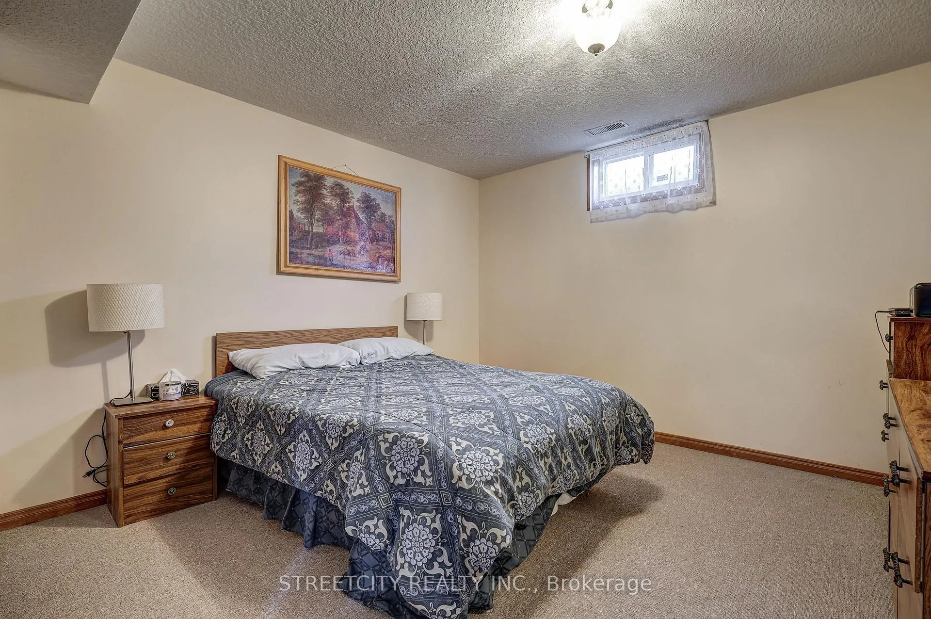 Photo 39 of 22 Walnut Street, St. Thomas — HOMEH