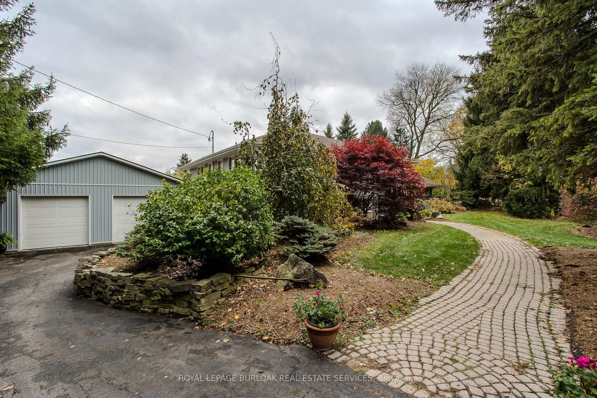 Photo 8 of 112 Hillcrest Avenue, Hamilton, Greensville — HOMEH