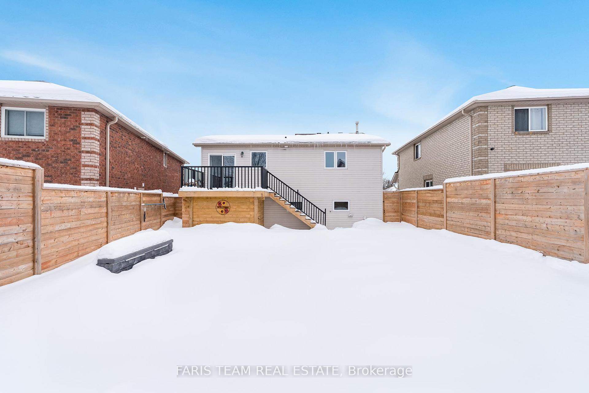 Photo 12 of 73 Peregrine Road, Barrie, Little Lake — HOMEH