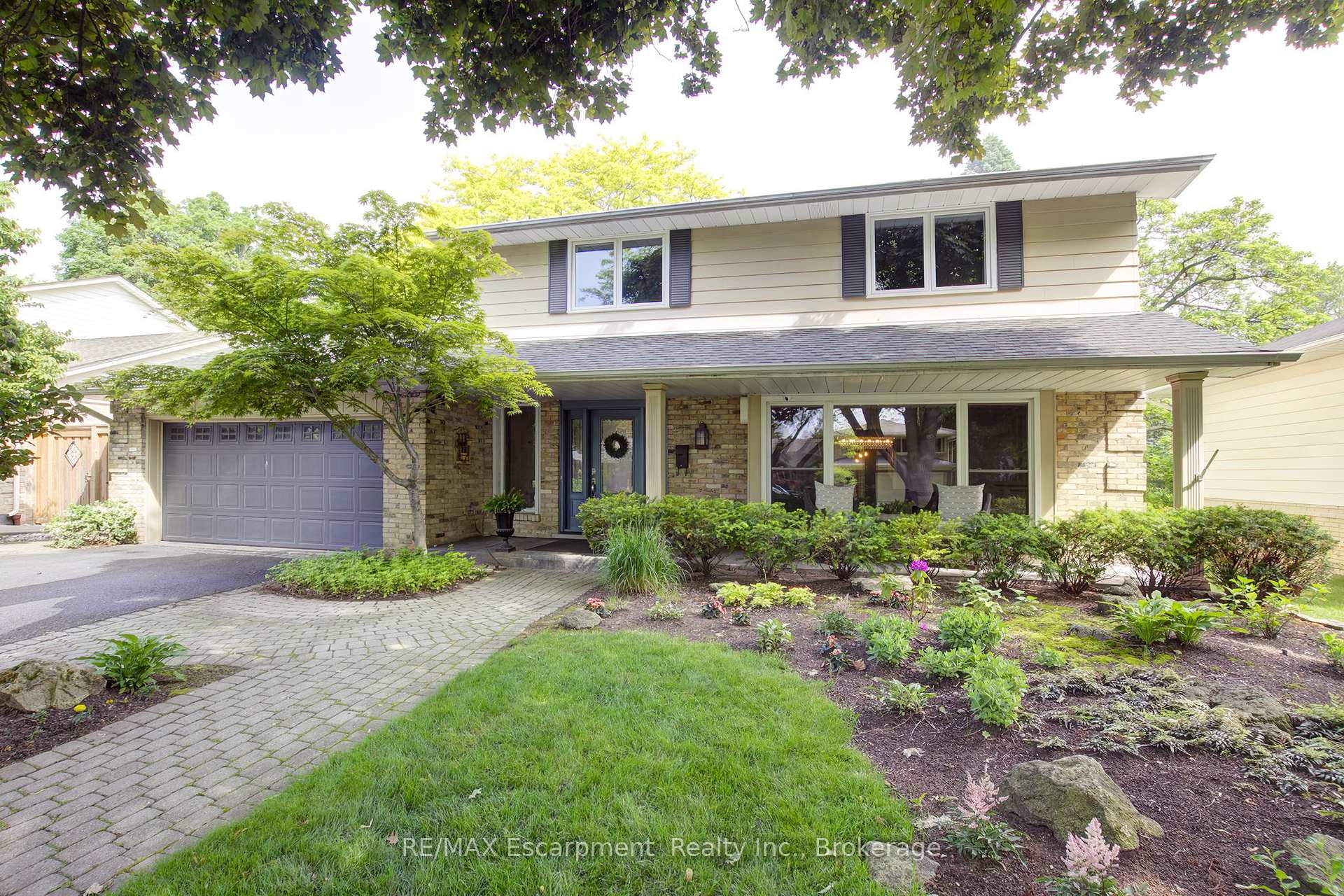 Photo 1 of 4462 Concord Place, Burlington, Shoreacres — HOMEH