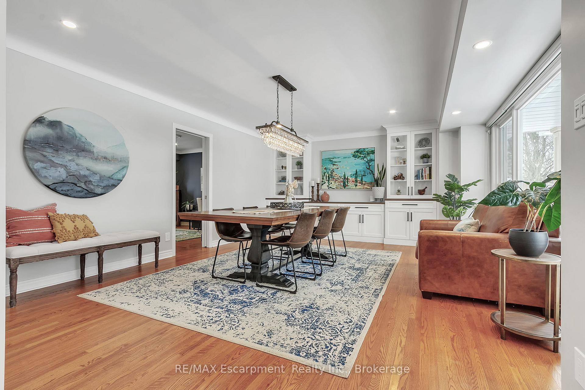 Photo 6 of 4462 Concord Place, Burlington, Shoreacres — HOMEH