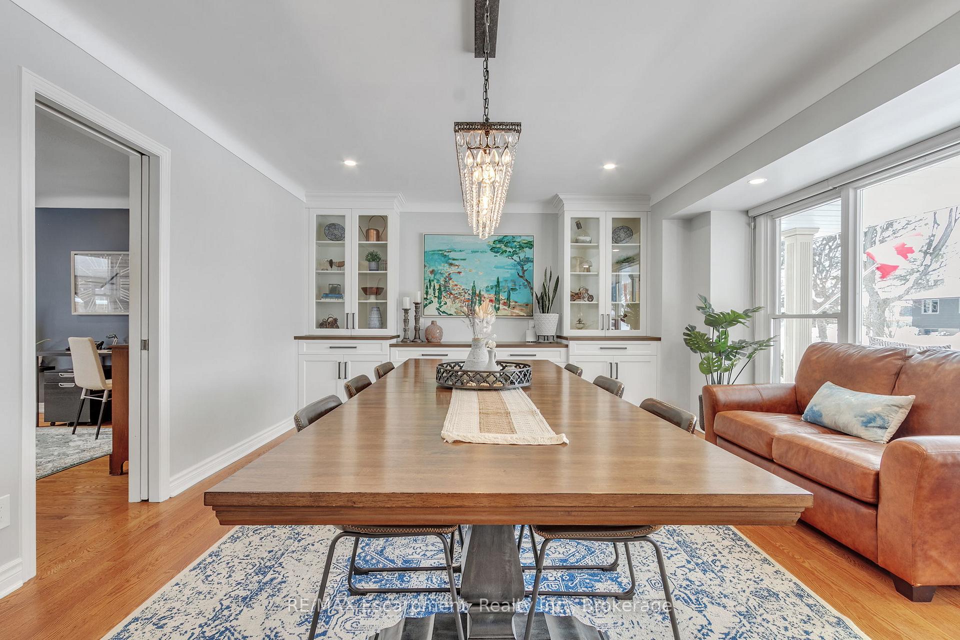 Photo 7 of 4462 Concord Place, Burlington, Shoreacres — HOMEH