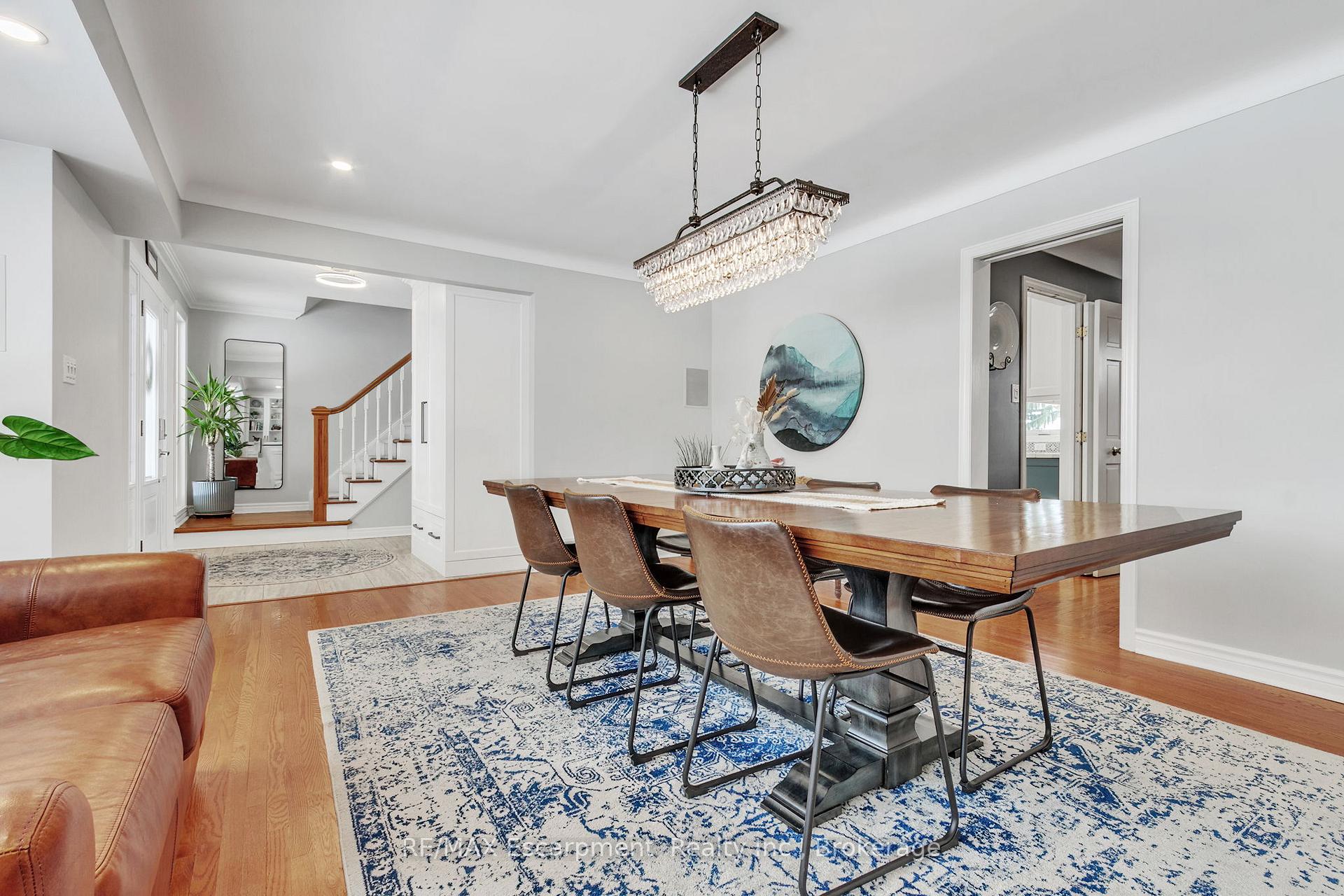 Photo 11 of 4462 Concord Place, Burlington, Shoreacres — HOMEH