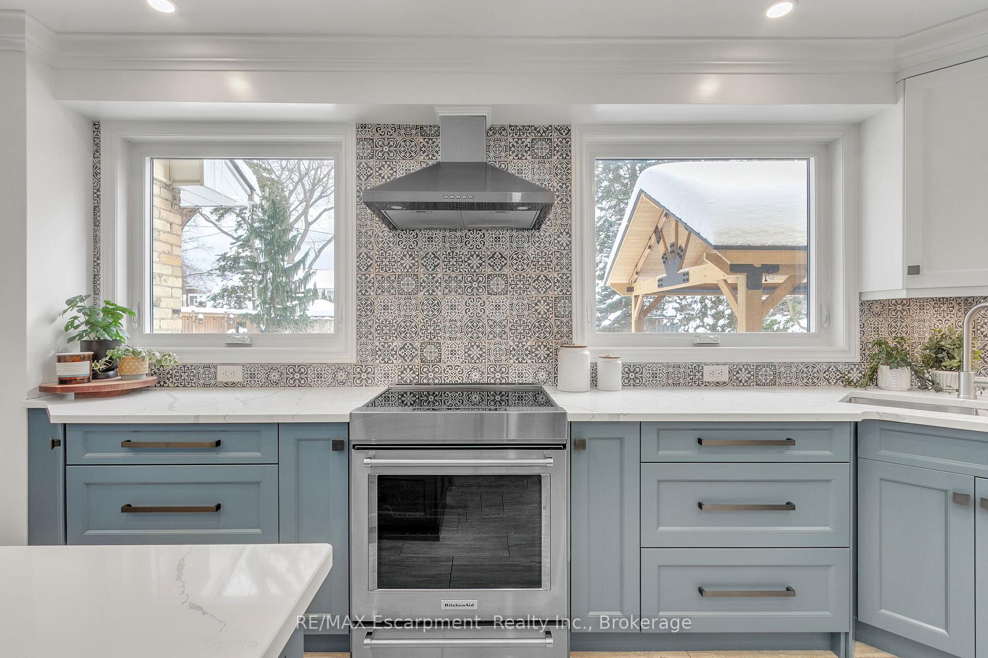 Photo 19 of 4462 Concord Place, Burlington, Shoreacres — HOMEH