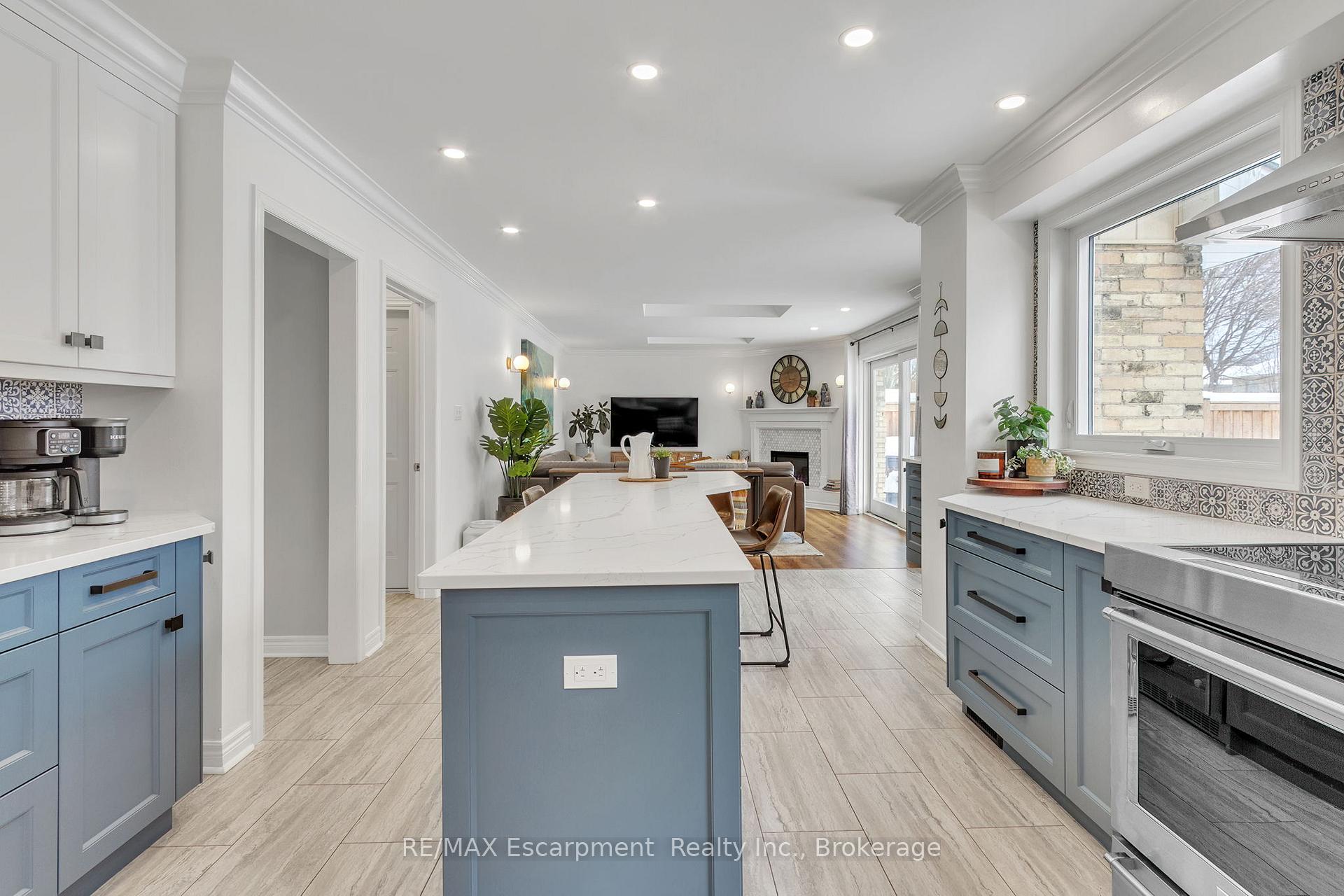 Photo 20 of 4462 Concord Place, Burlington, Shoreacres — HOMEH