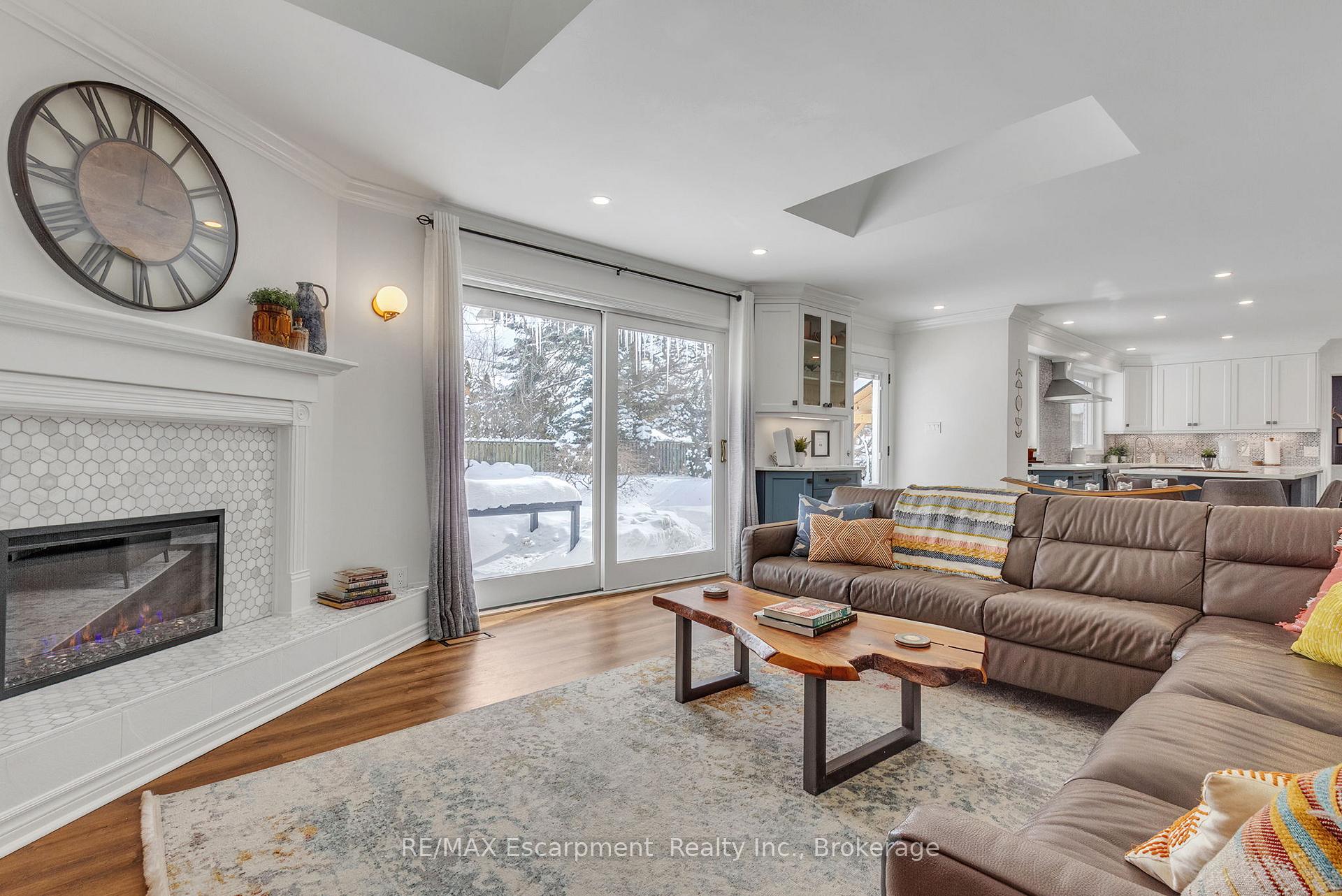 Photo 24 of 4462 Concord Place, Burlington, Shoreacres — HOMEH