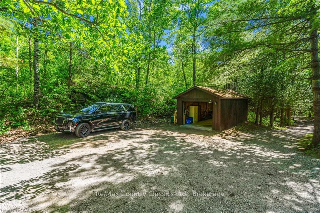 Photo 22 of 1224 Blue Heron Ridge, Frontenac, Frontenac Centre — HOMEH