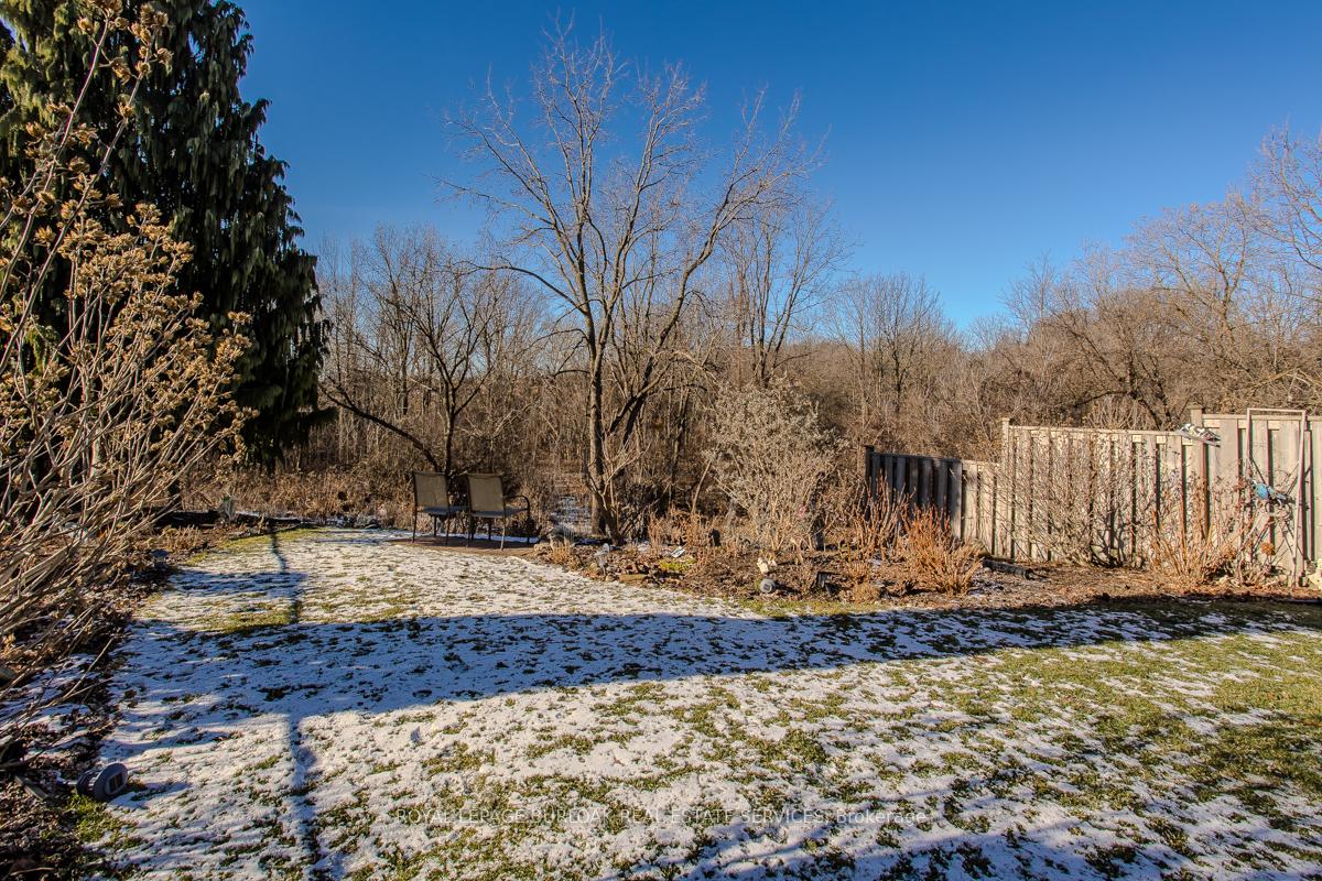 Photo 4 of 1543 Riley Avenue, Burlington, Palmer — HOMEH