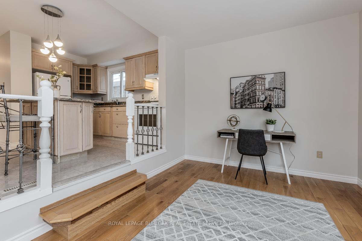 Photo 16 of 1543 Riley Avenue, Burlington, Palmer — HOMEH
