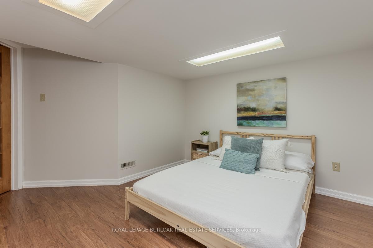 Photo 30 of 1543 Riley Avenue, Burlington, Palmer — HOMEH