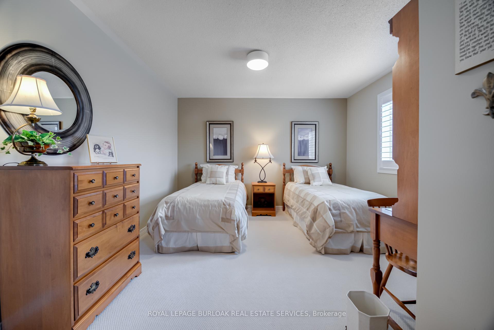 Photo 25 of 4154 Millcroft Park Drive, Burlington, Rose — HOMEH