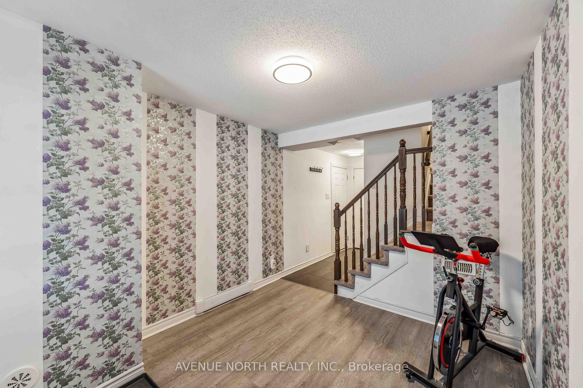 Photo 3 of 360 Sweet Grass Circle, Ottawa, Barrhaven - Half Moon Bay — HOMEH