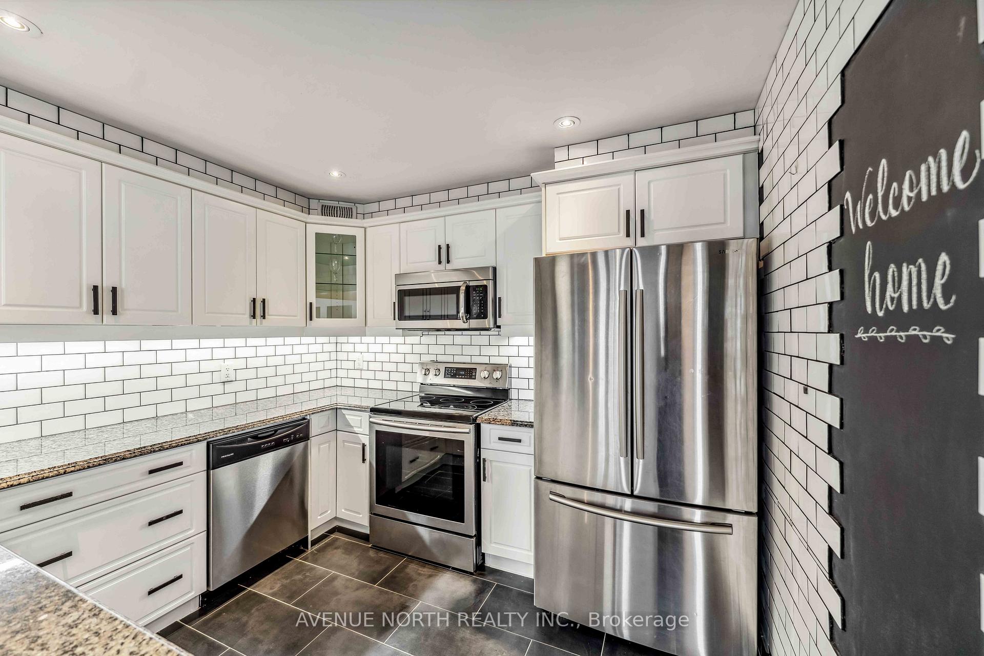 Photo 17 of 360 Sweet Grass Circle, Ottawa, Barrhaven - Half Moon Bay — HOMEH