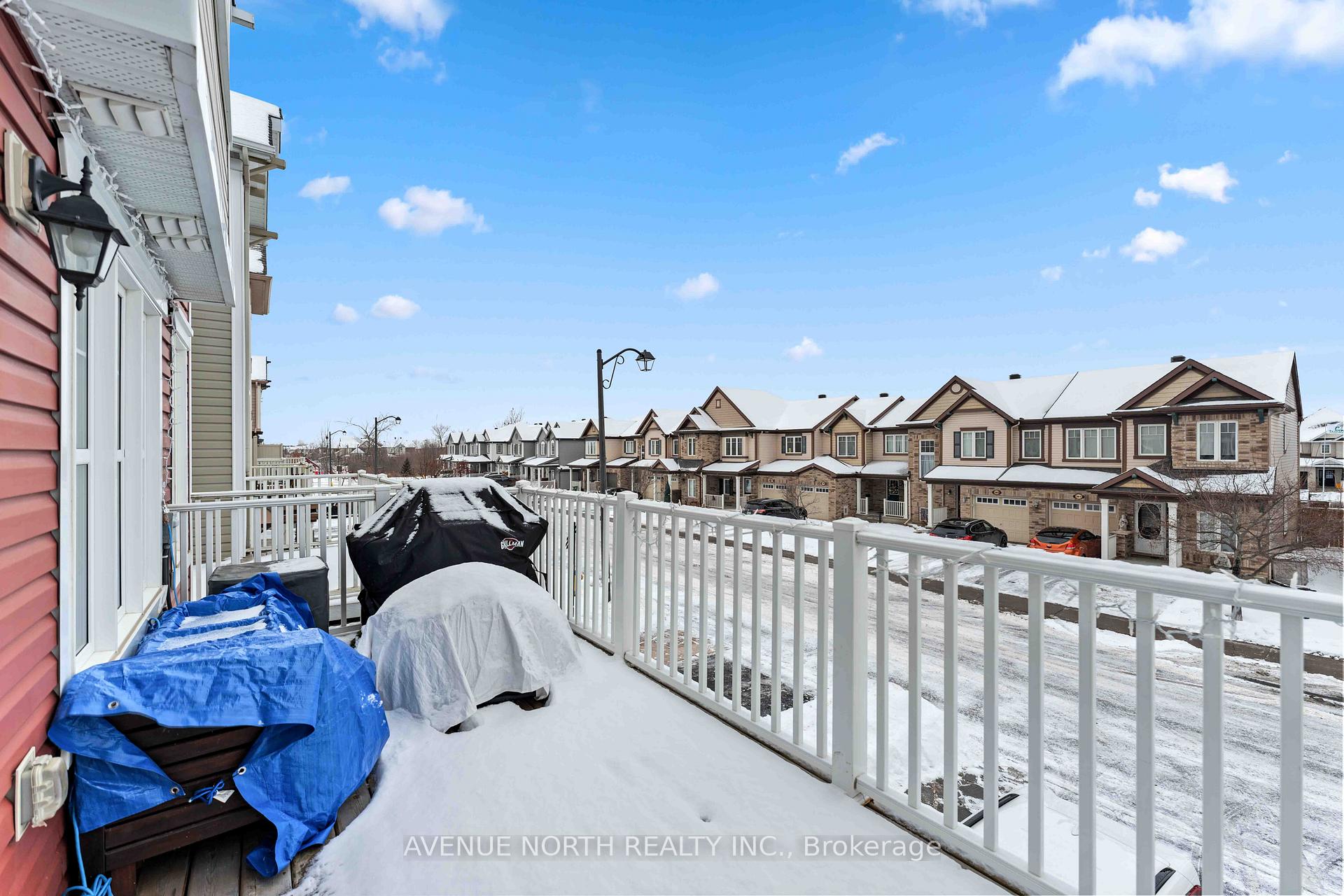 Photo 21 of 360 Sweet Grass Circle, Ottawa, Barrhaven - Half Moon Bay — HOMEH