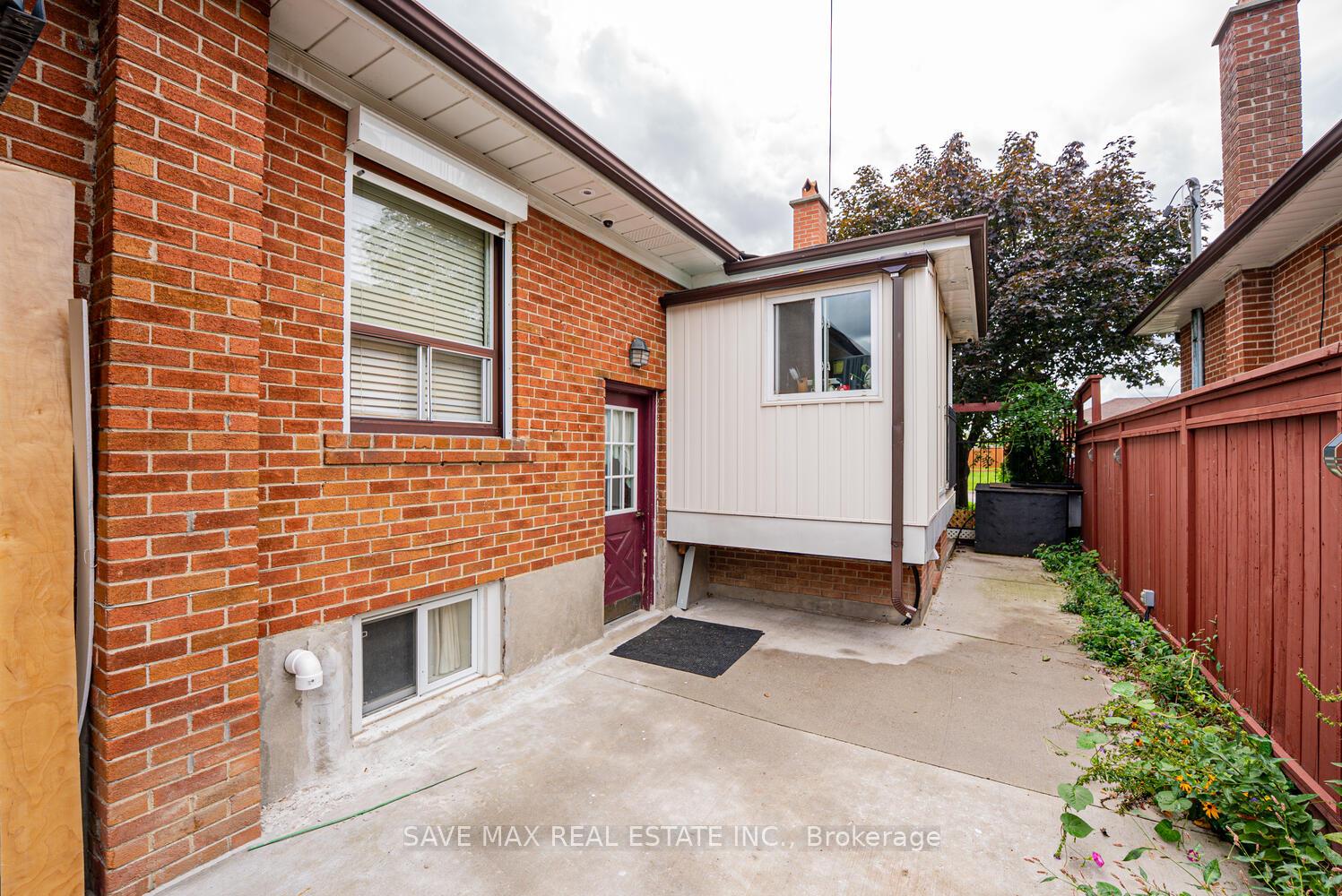 Photo 12 of Unit BSMT, 20 Edgemont Drive, Brampton, Brampton North — HOMEH