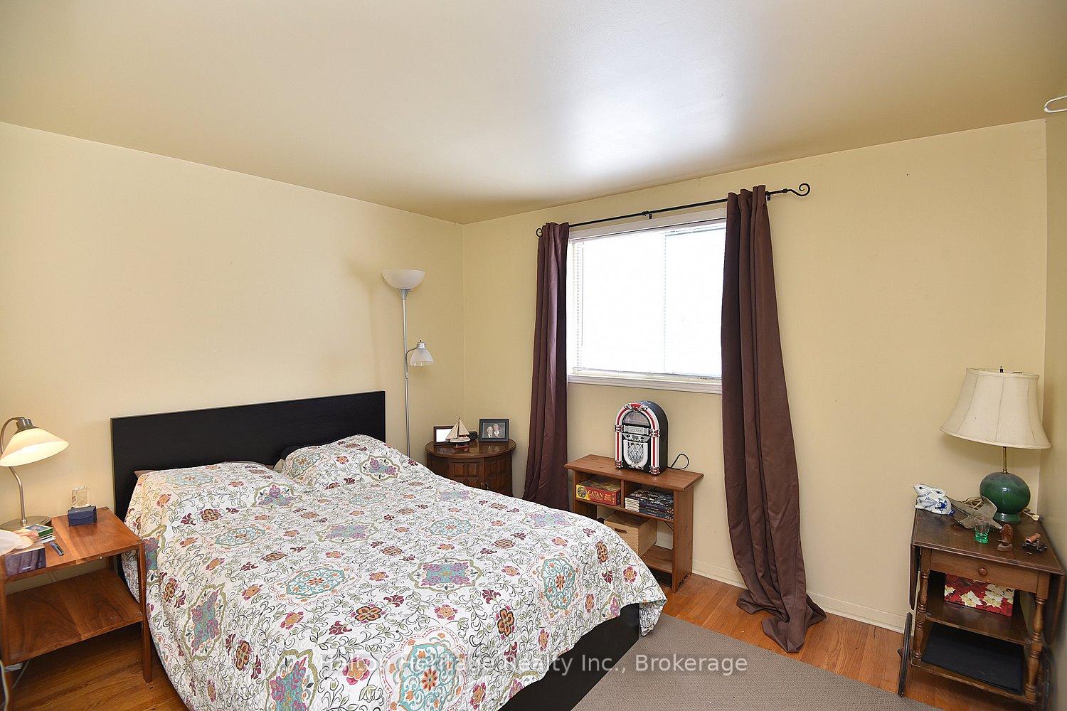 Photo 21 of 4395 Bennett Road, Burlington, Shoreacres — HOMEH