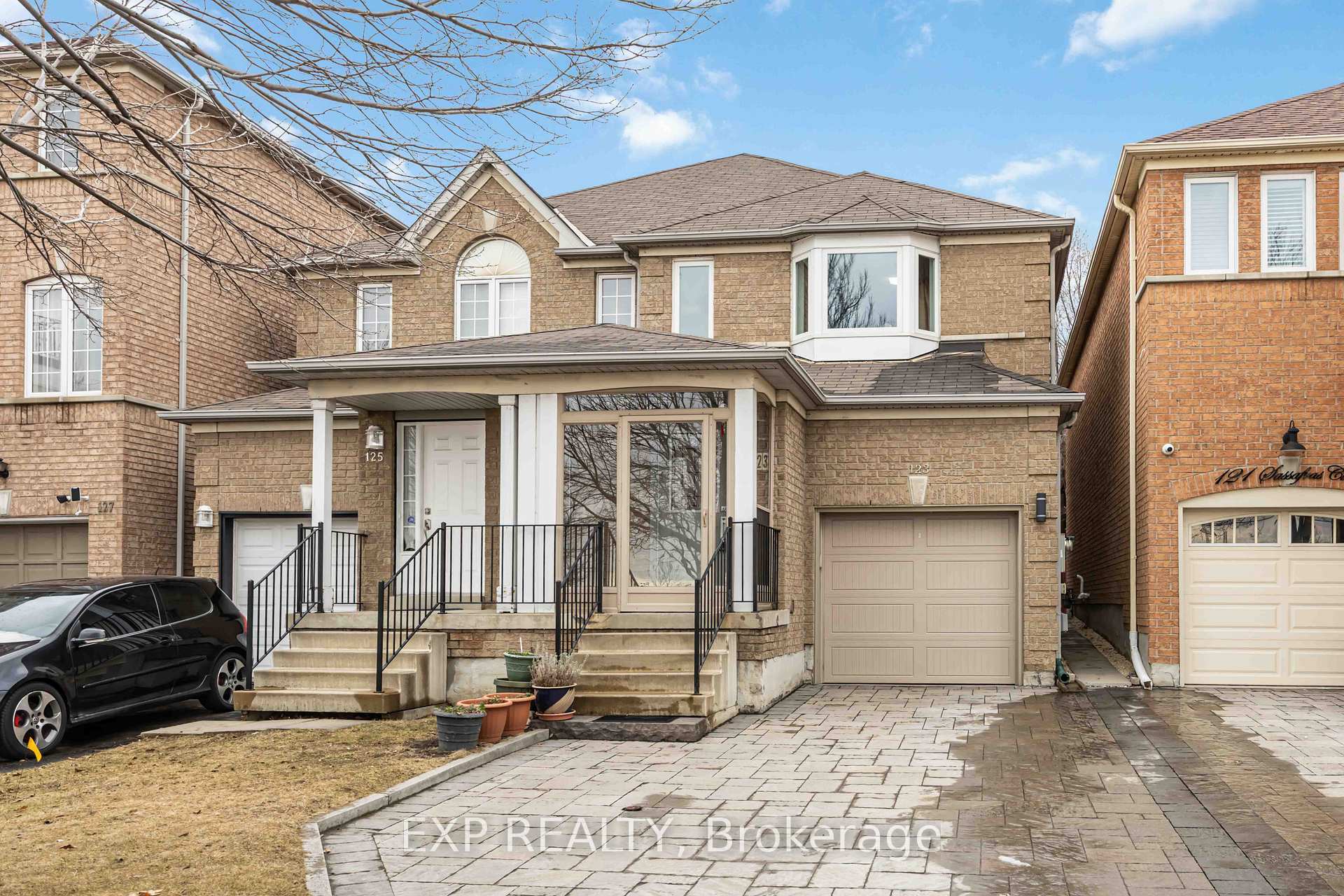 Front of 123 Sassafras Circle