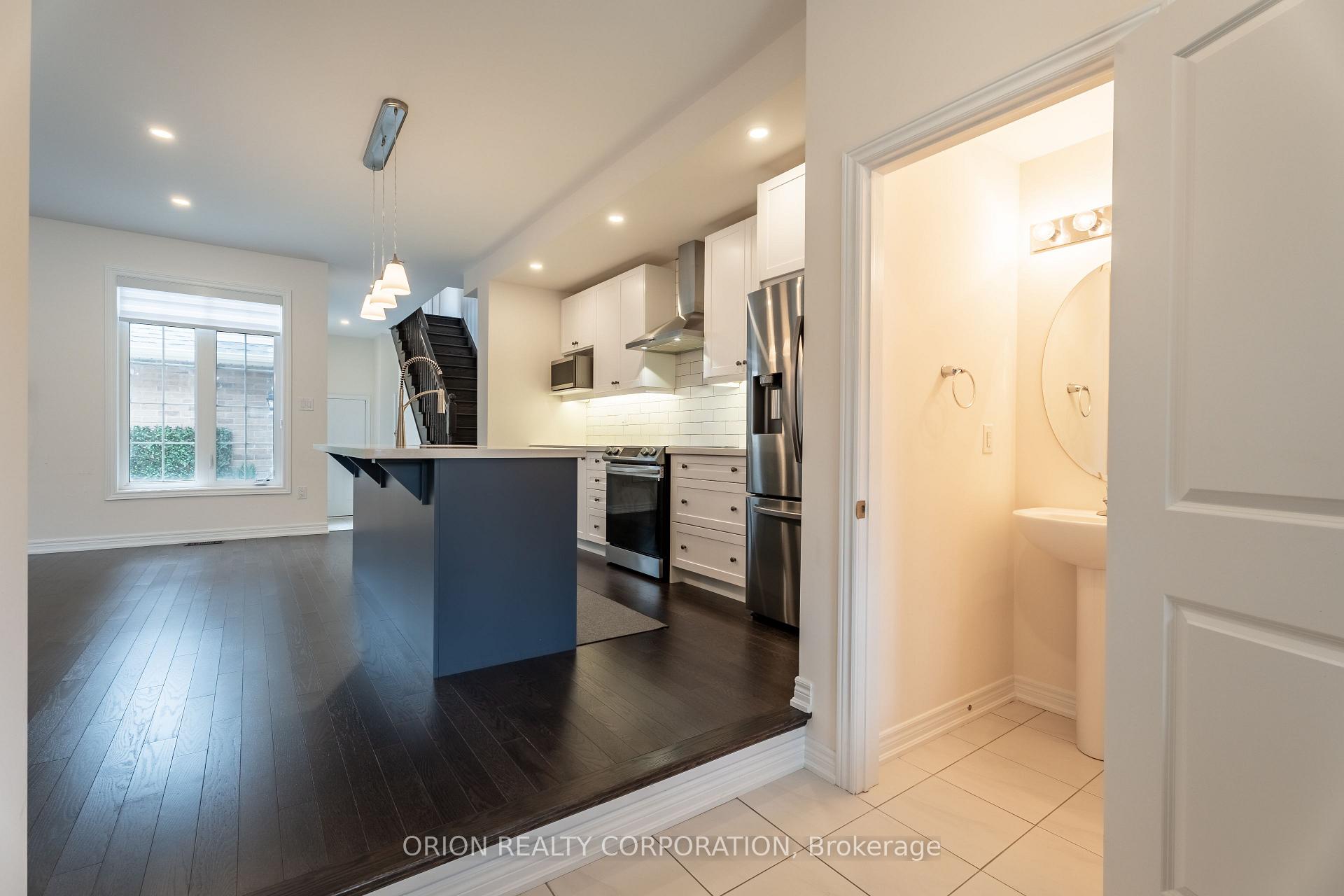 Photo 11 of 6 Block Road, Brampton, Northwest Brampton — HOMEH