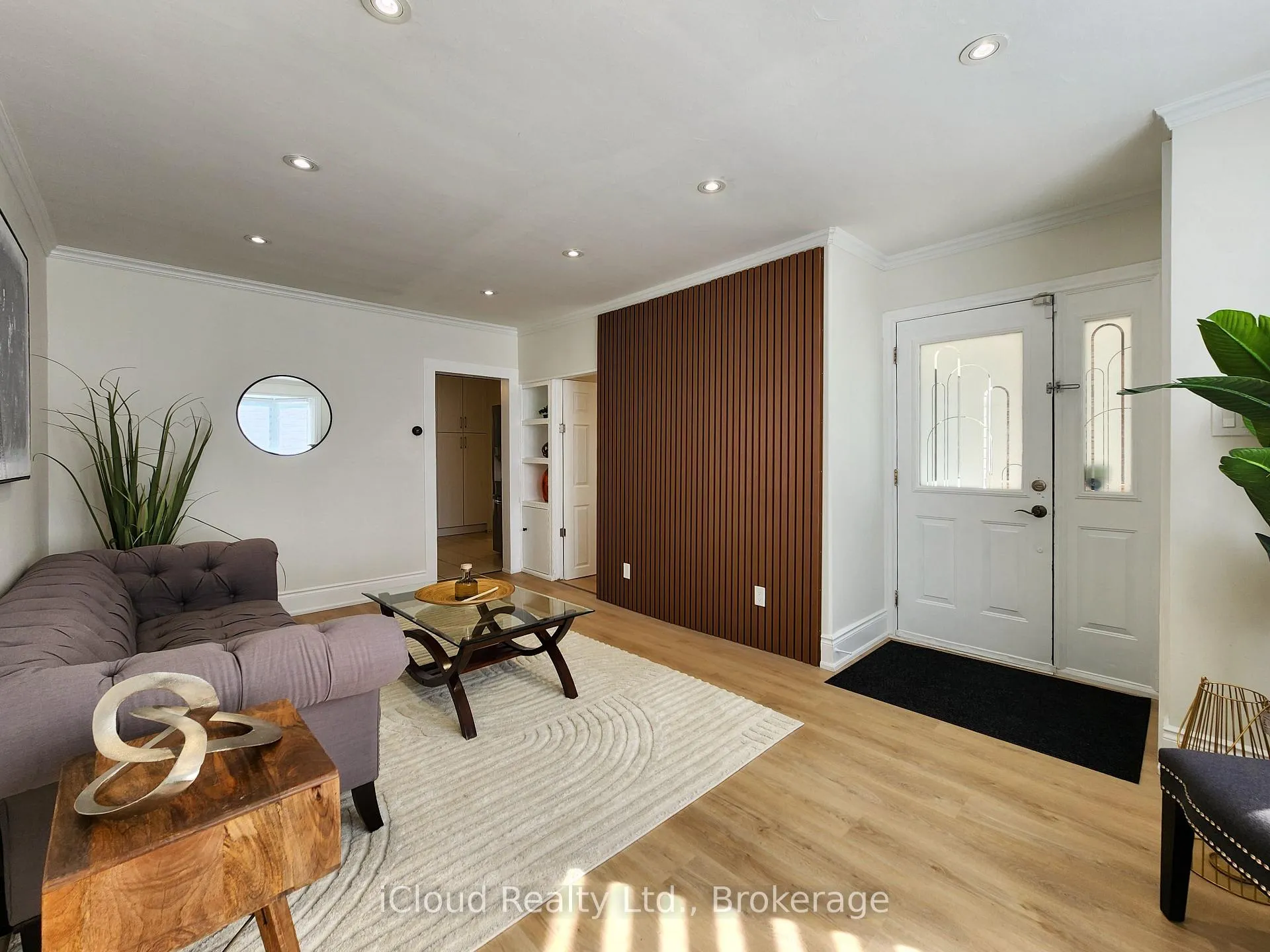 Photo 6 of 294 Fairfield Avenue, Hamilton, Homeside — HOMEH