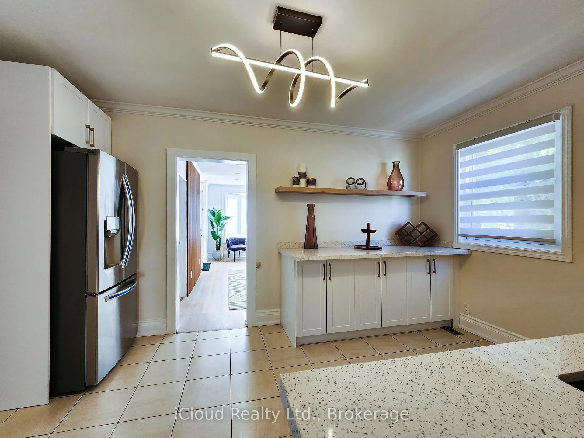 Photo 16 of 294 Fairfield Avenue, Hamilton, Homeside — HOMEH