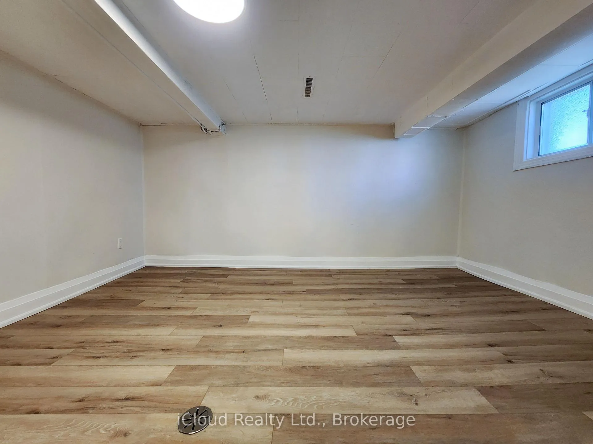 Photo 33 of 294 Fairfield Avenue, Hamilton, Homeside — HOMEH