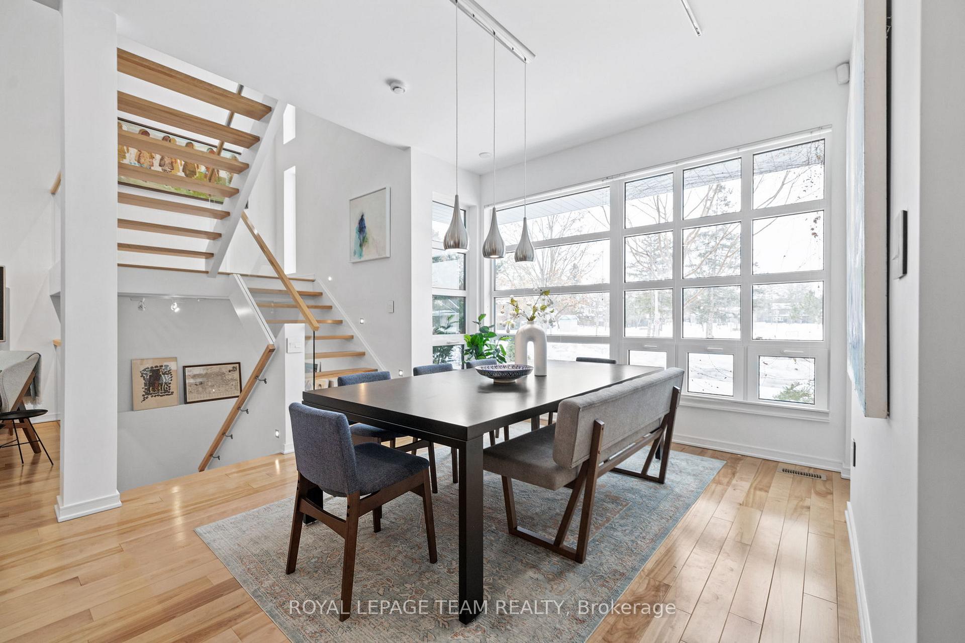 Photo 18 of 530 Wavell Avenue, Ottawa, McKellar/Highland — HOMEH