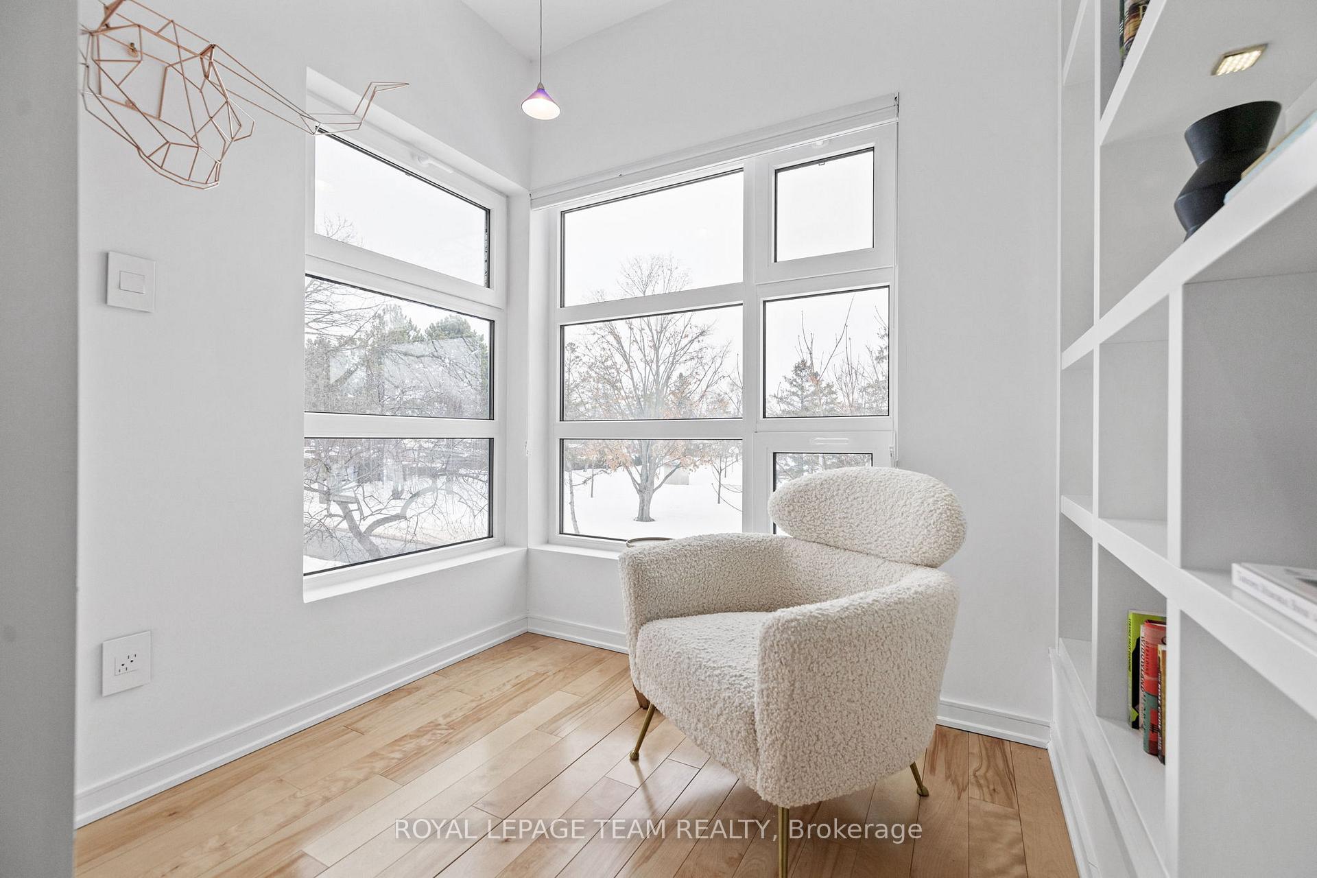 Photo 22 of 530 Wavell Avenue, Ottawa, McKellar/Highland — HOMEH