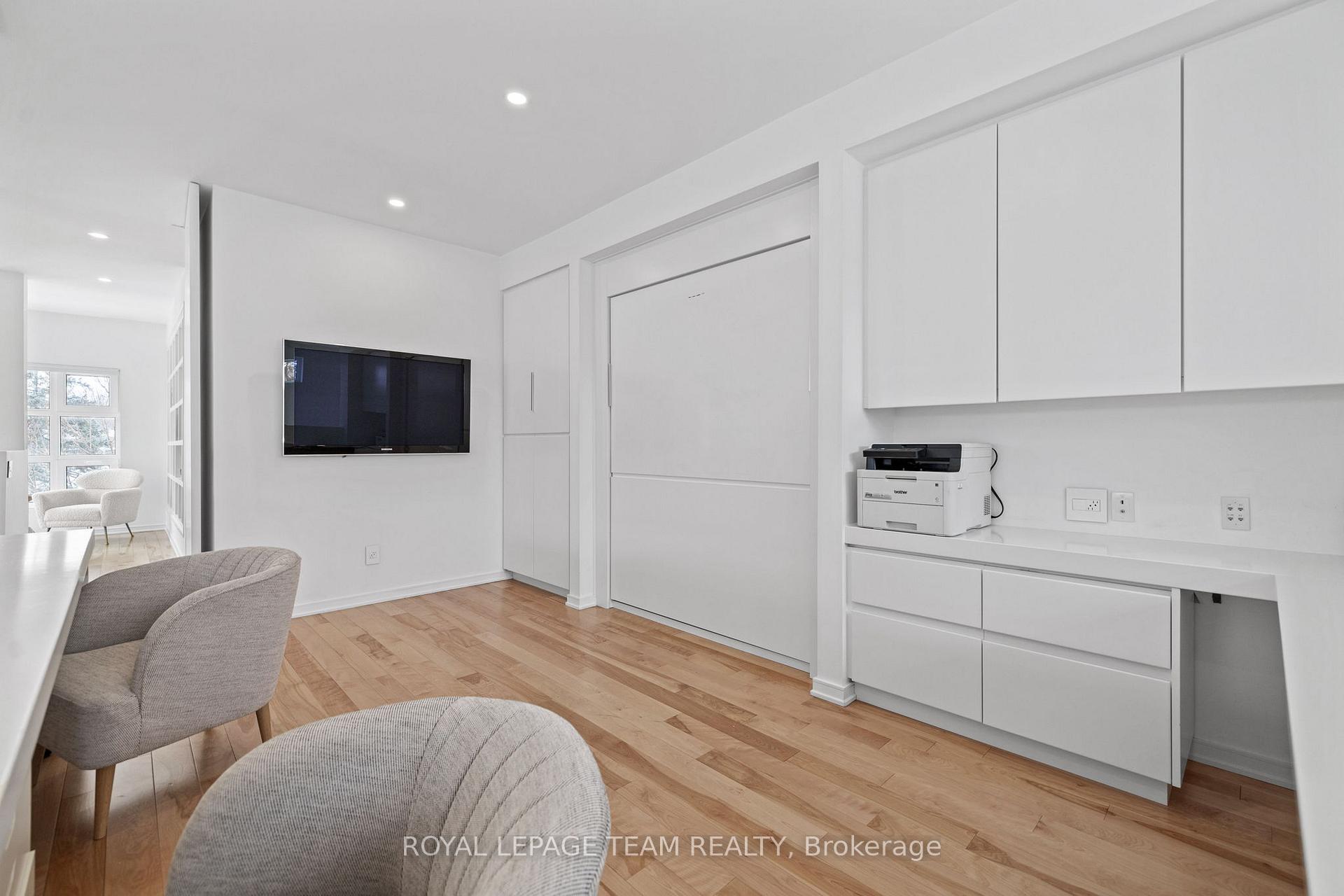 Photo 24 of 530 Wavell Avenue, Ottawa, McKellar/Highland — HOMEH