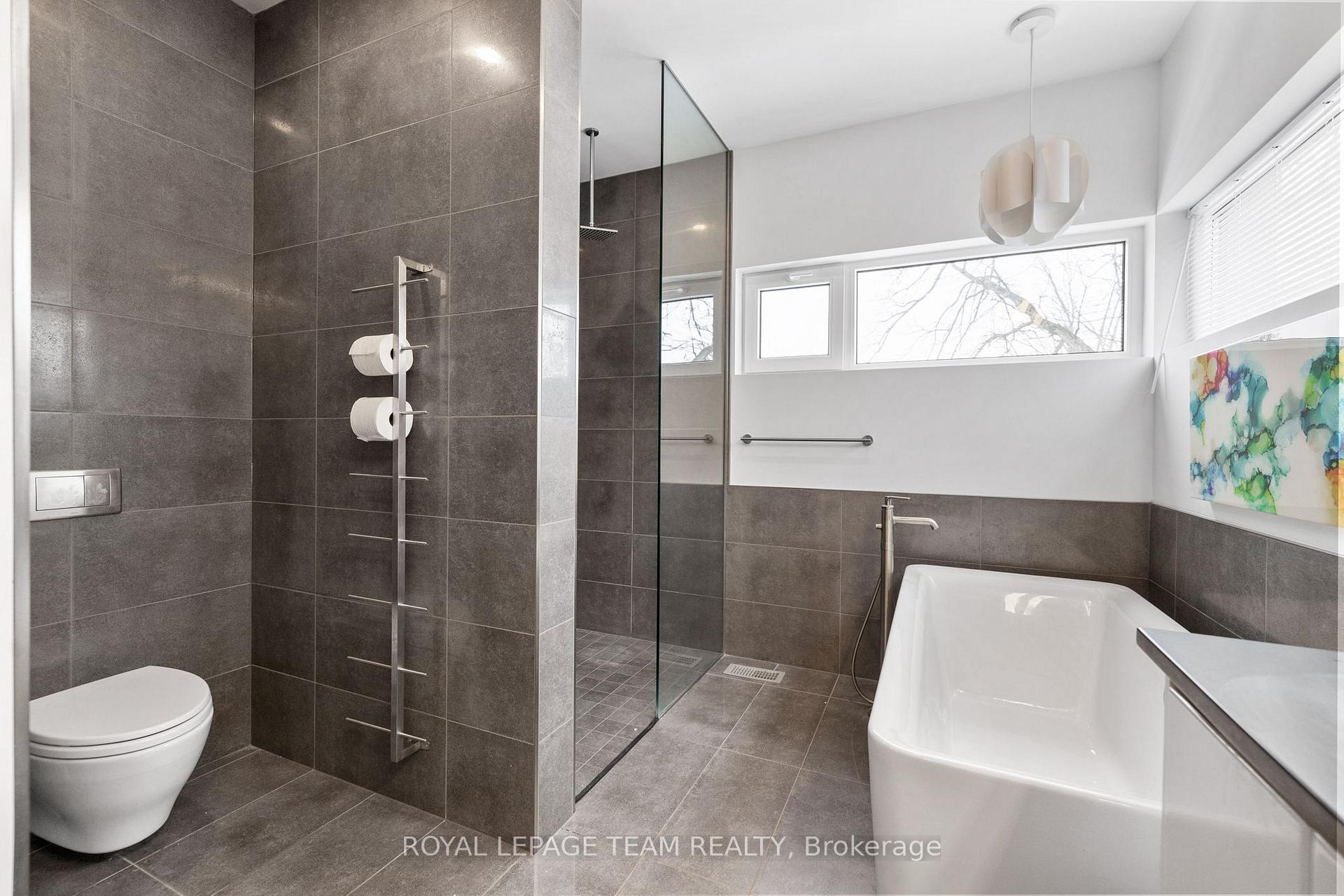 Photo 29 of 530 Wavell Avenue, Ottawa, McKellar/Highland — HOMEH