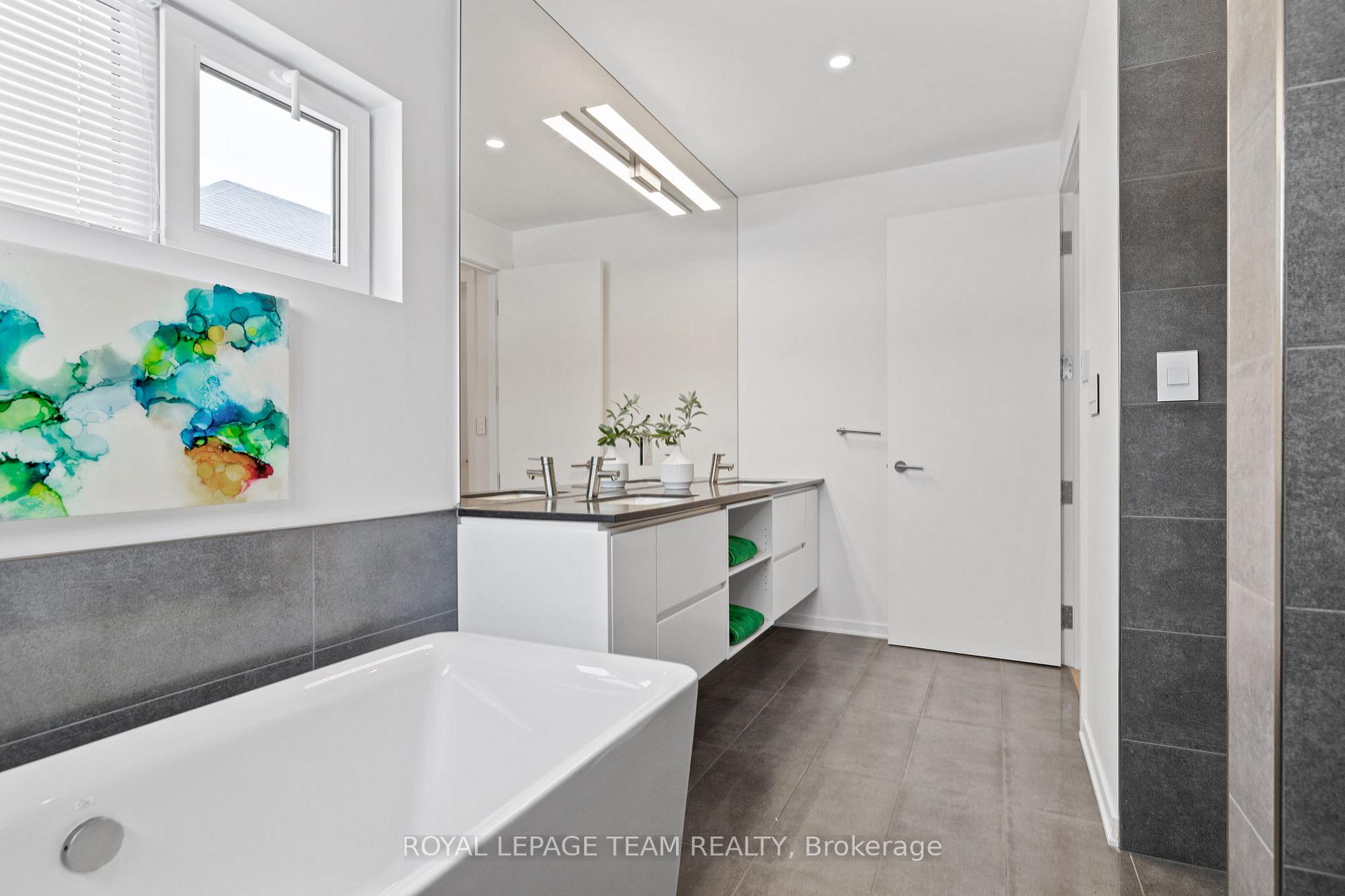 Photo 30 of 530 Wavell Avenue, Ottawa, McKellar/Highland — HOMEH