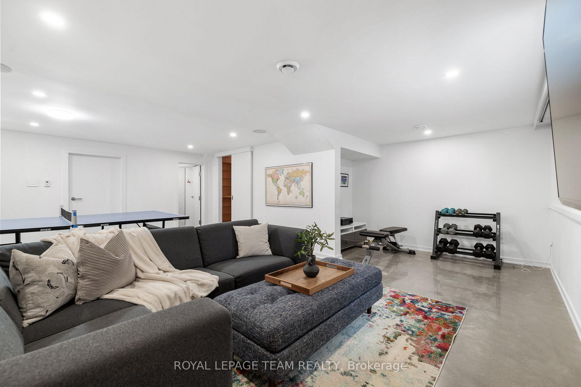 Photo 40 of 530 Wavell Avenue, Ottawa, McKellar/Highland — HOMEH