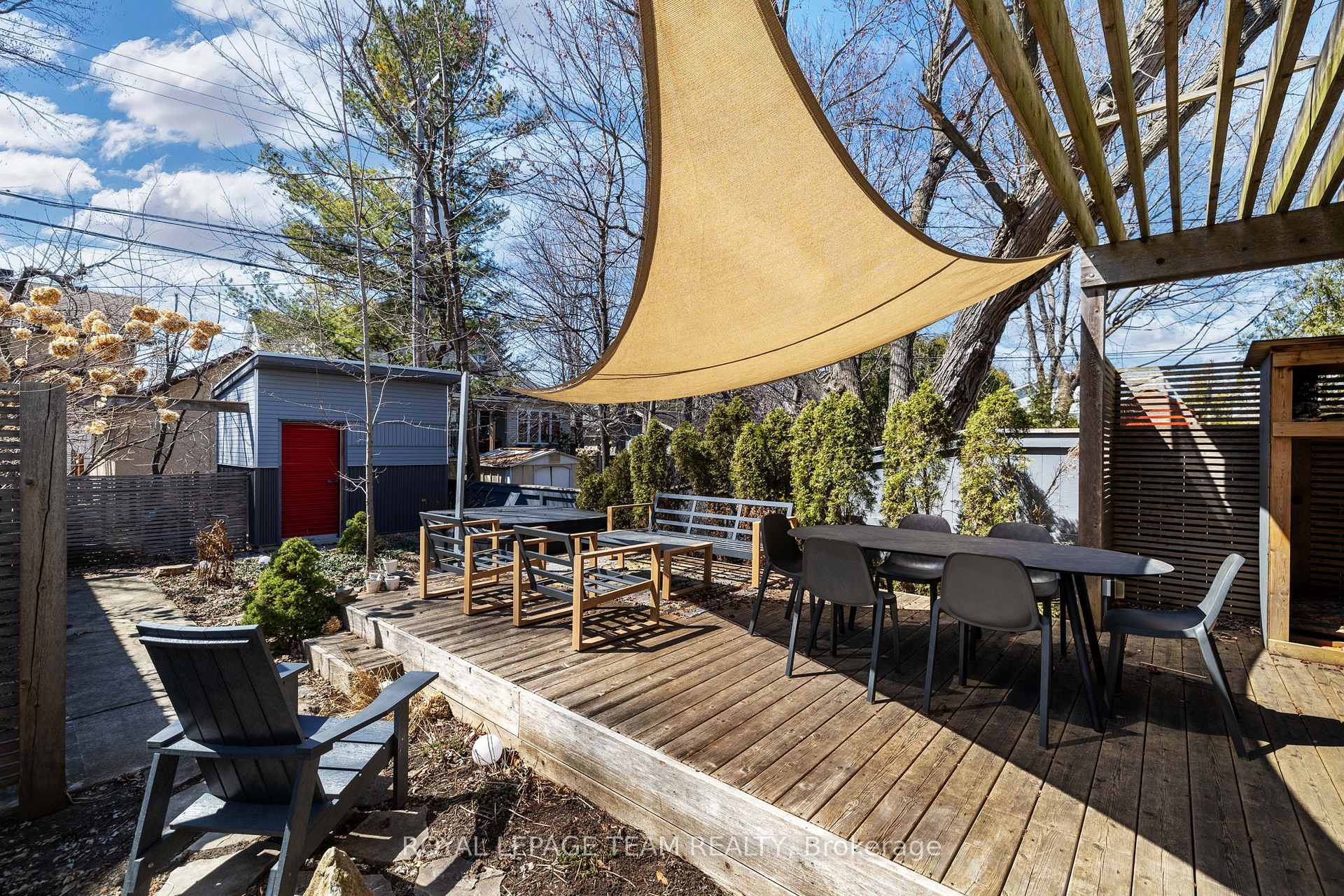 Photo 43 of 530 Wavell Avenue, Ottawa, McKellar/Highland — HOMEH