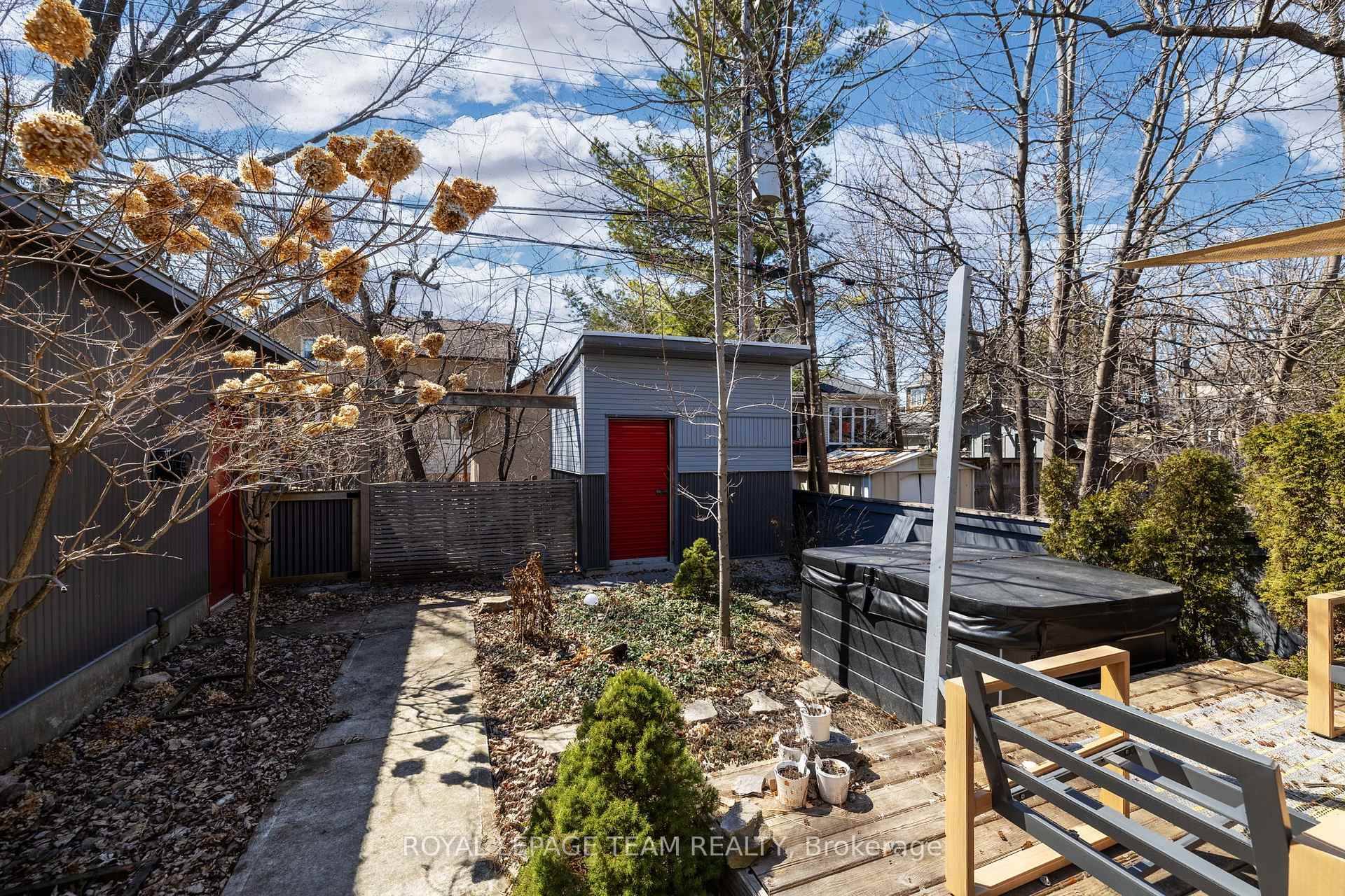 Photo 44 of 530 Wavell Avenue, Ottawa, McKellar/Highland — HOMEH