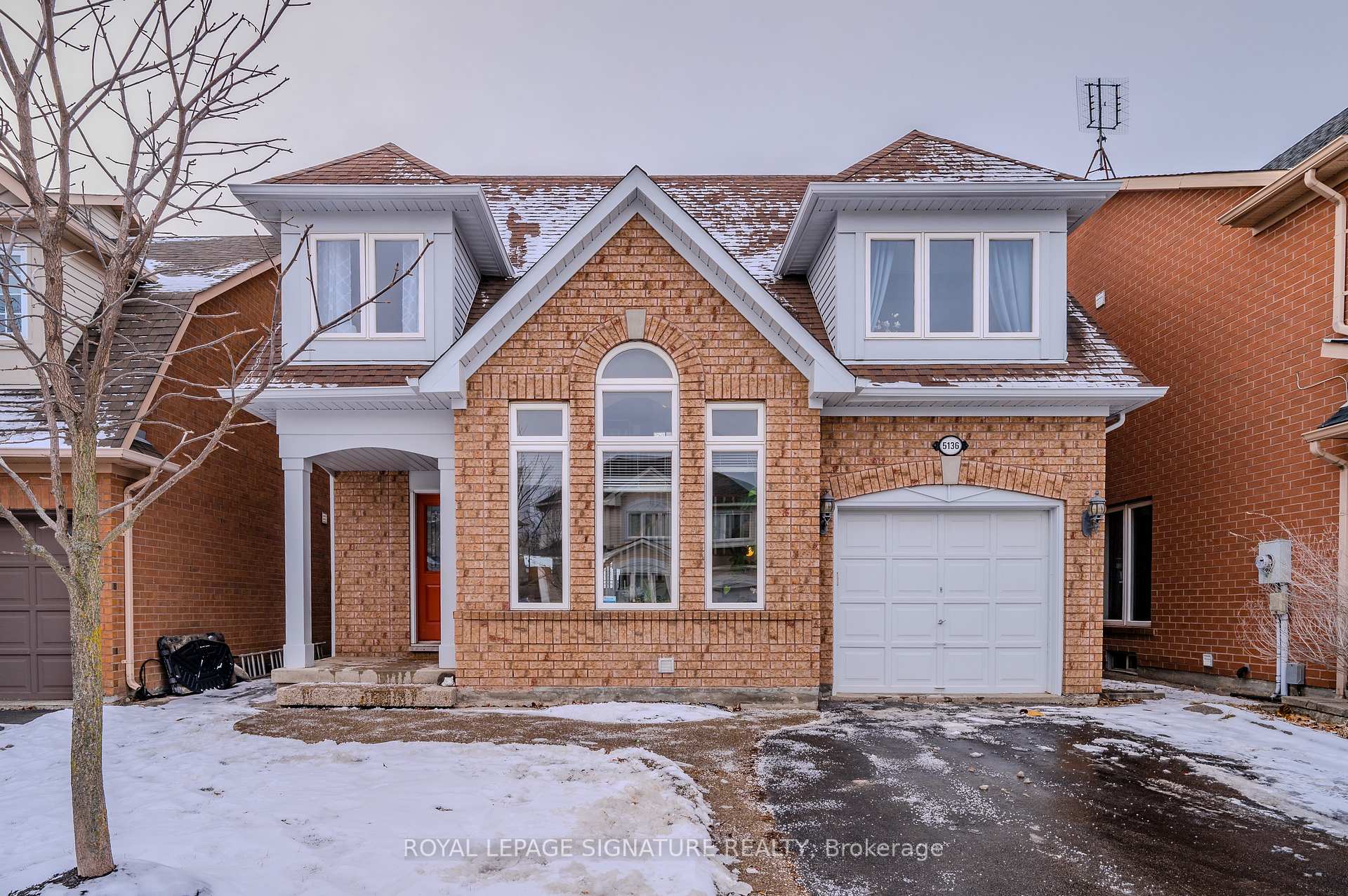 Photo 1 of 5136 Oakley Drive, Burlington, Orchard — HOMEH