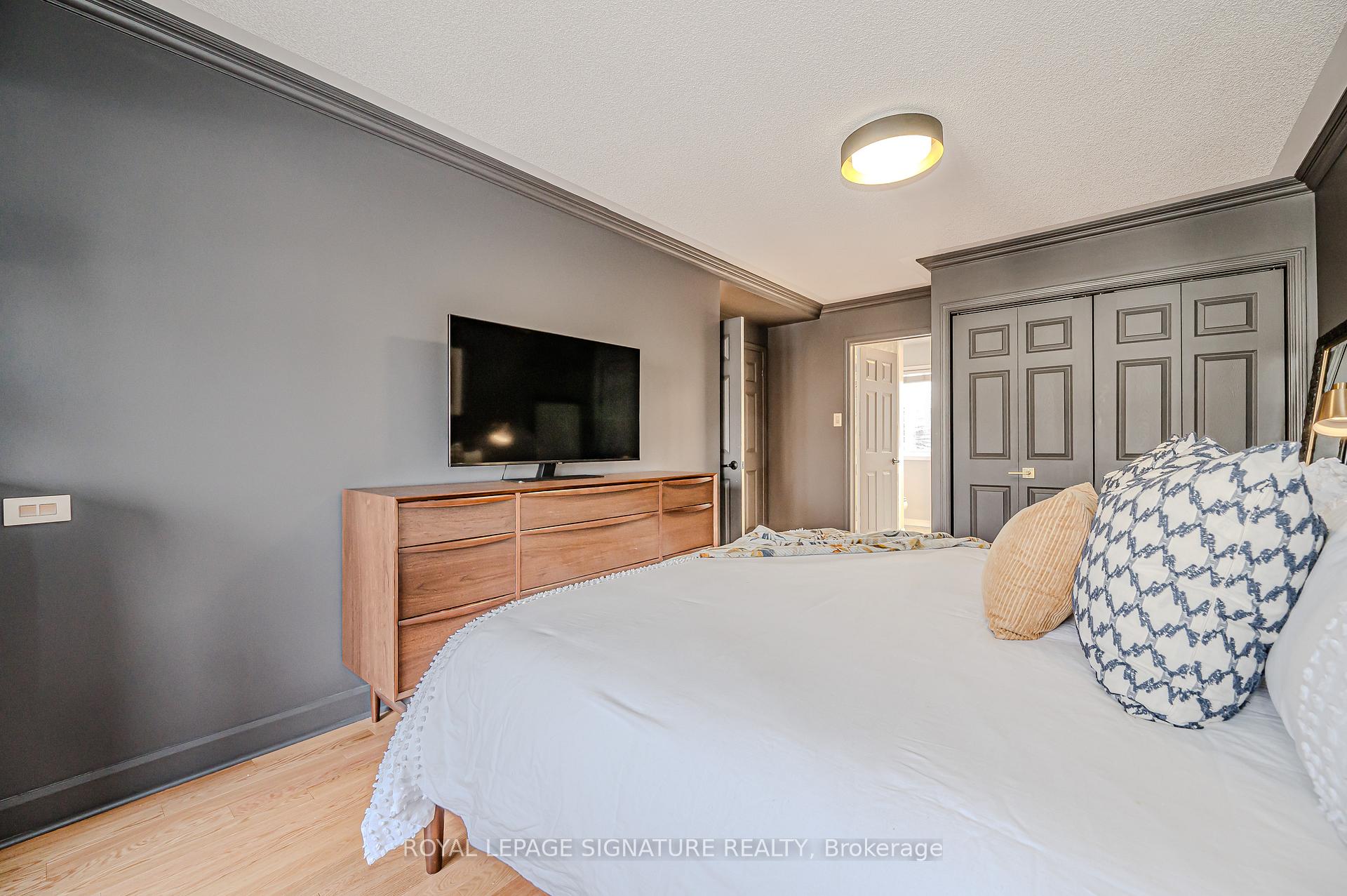 Photo 22 of 5136 Oakley Drive, Burlington, Orchard — HOMEH